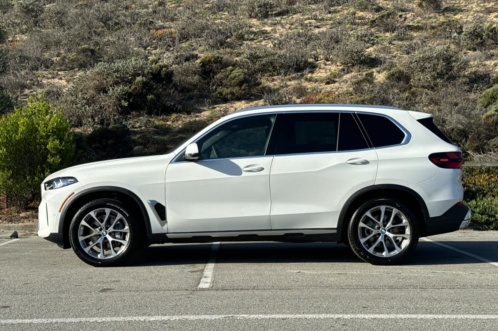 Thumbnail: 2026 BMW X5 - 5