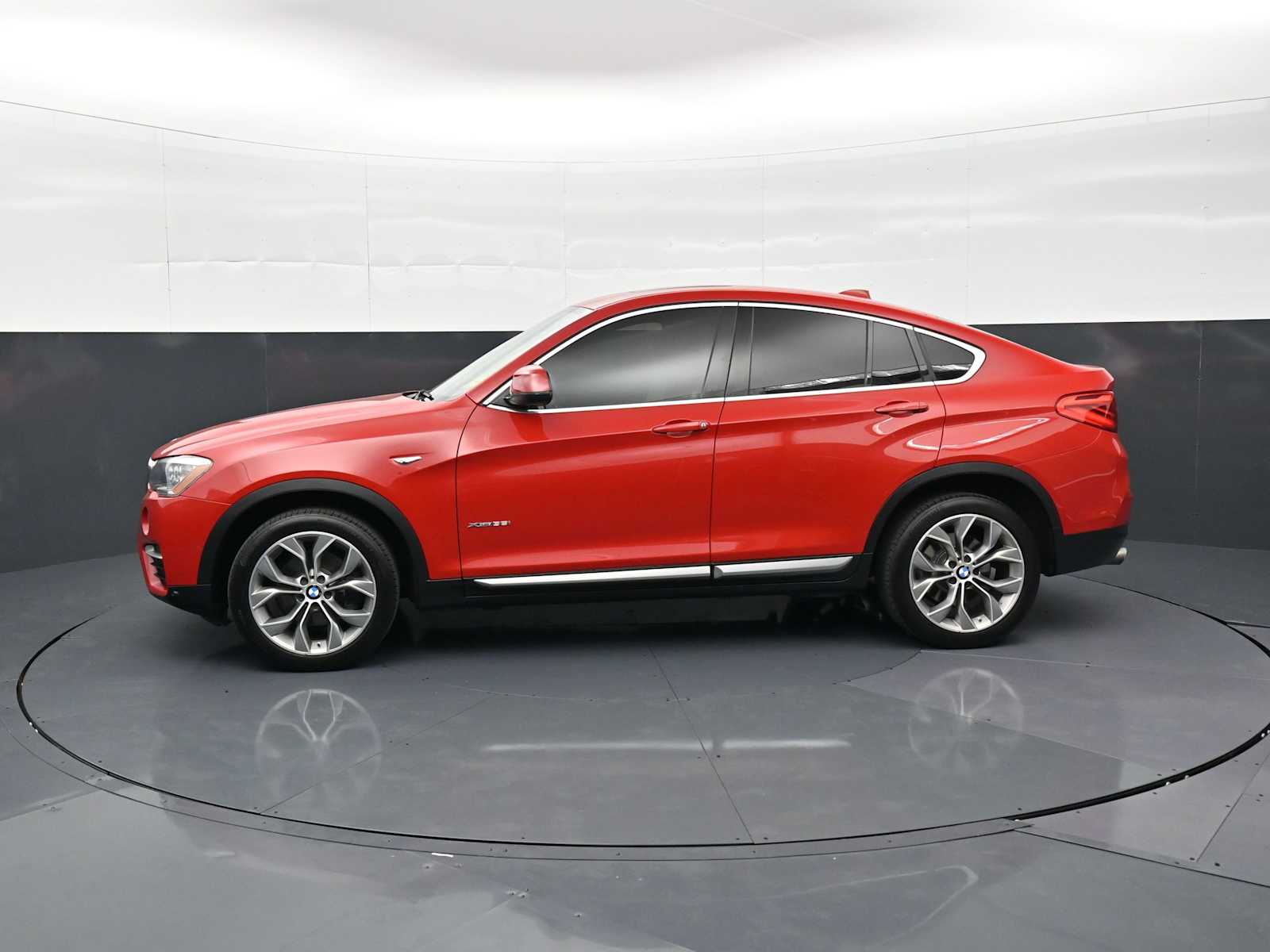Thumbnail: 2016 BMW X4 - 8