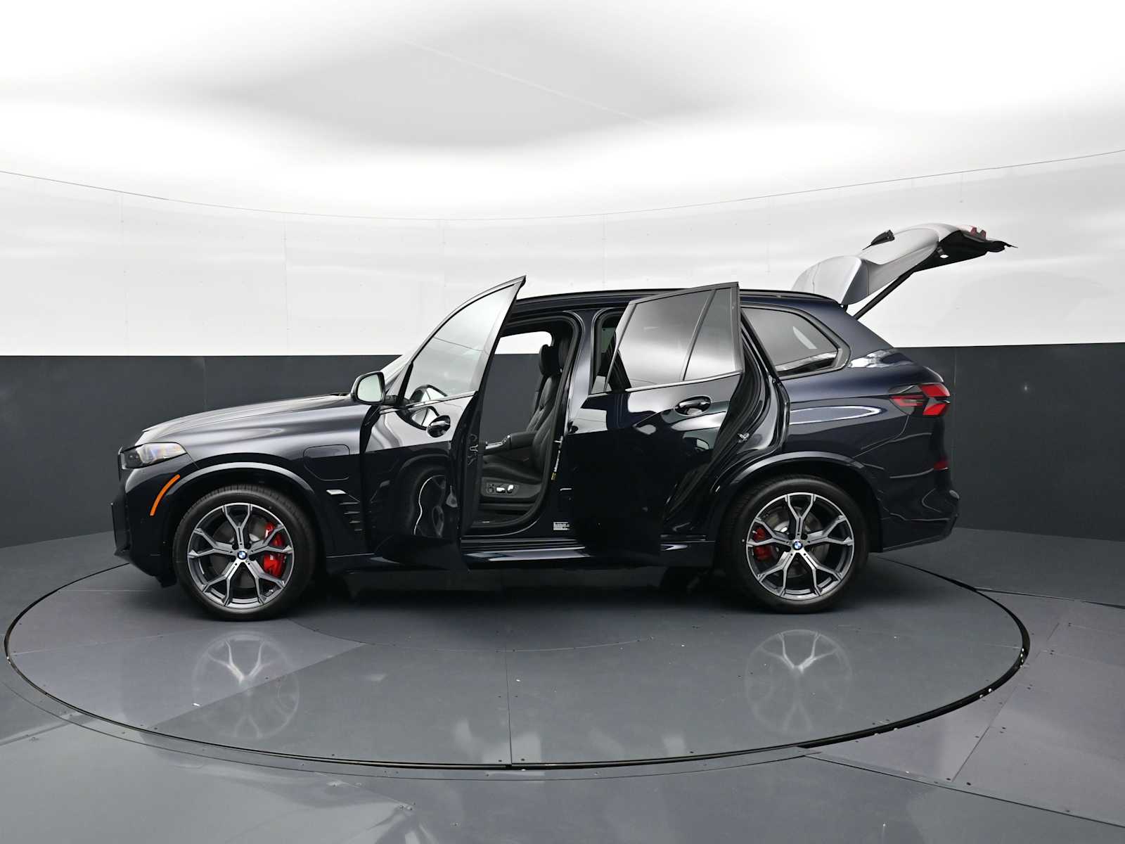 Thumbnail: 2026 BMW X5 - 36