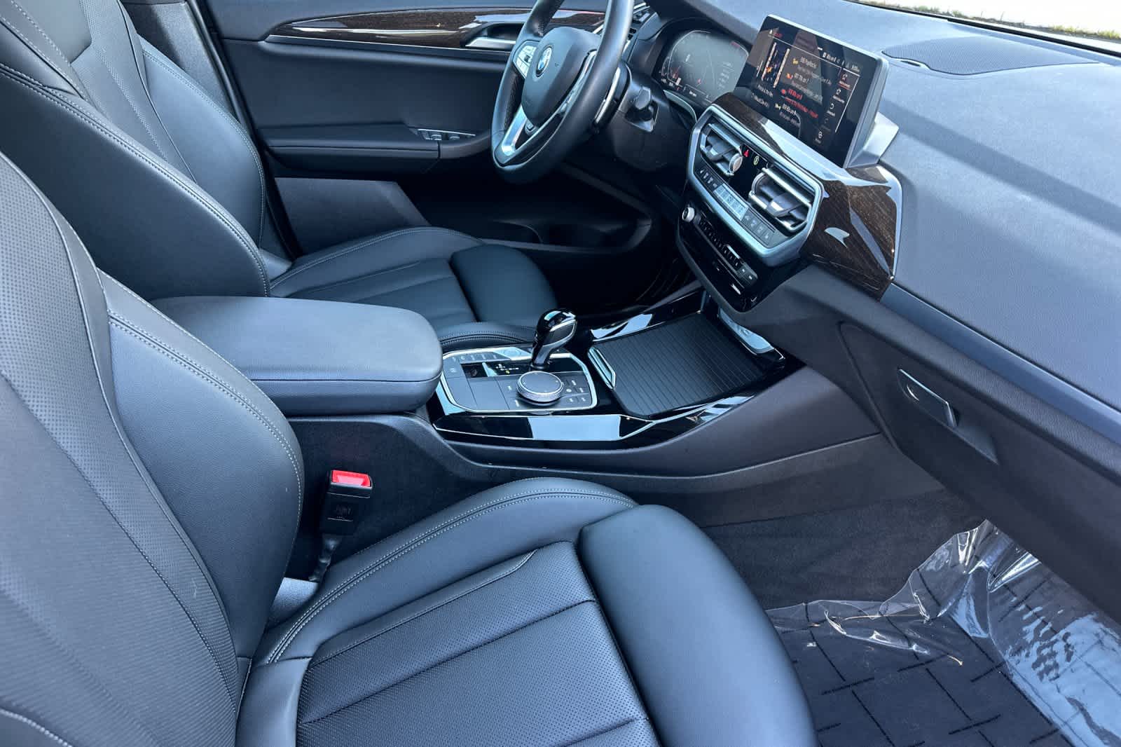 Thumbnail: 2024 BMW X3 - 17