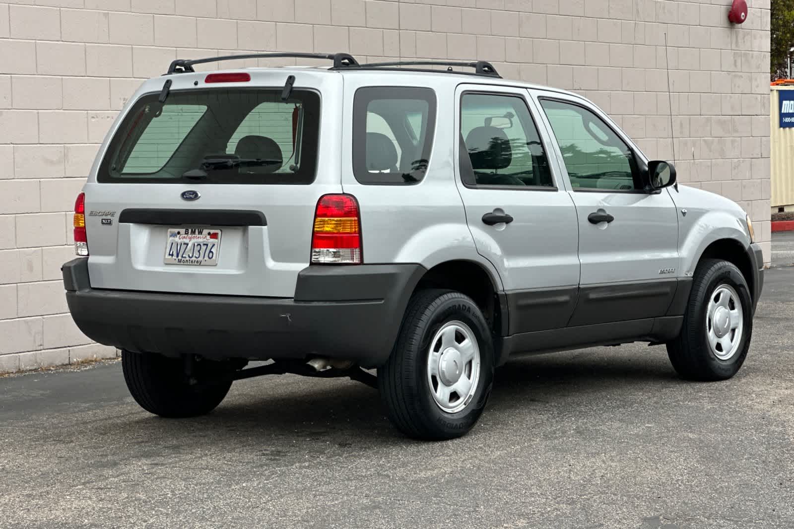 Thumbnail: 2002 Ford Escape - 2