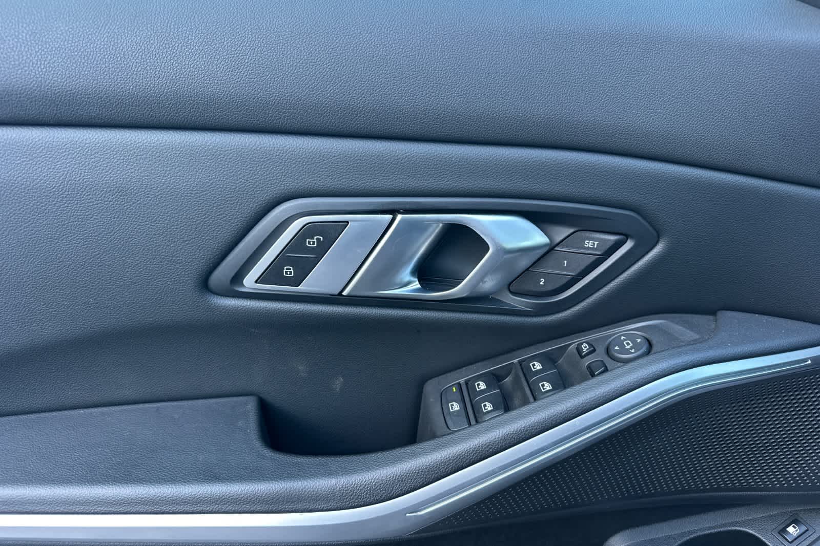 Thumbnail: 2023 BMW 3 Series - 14