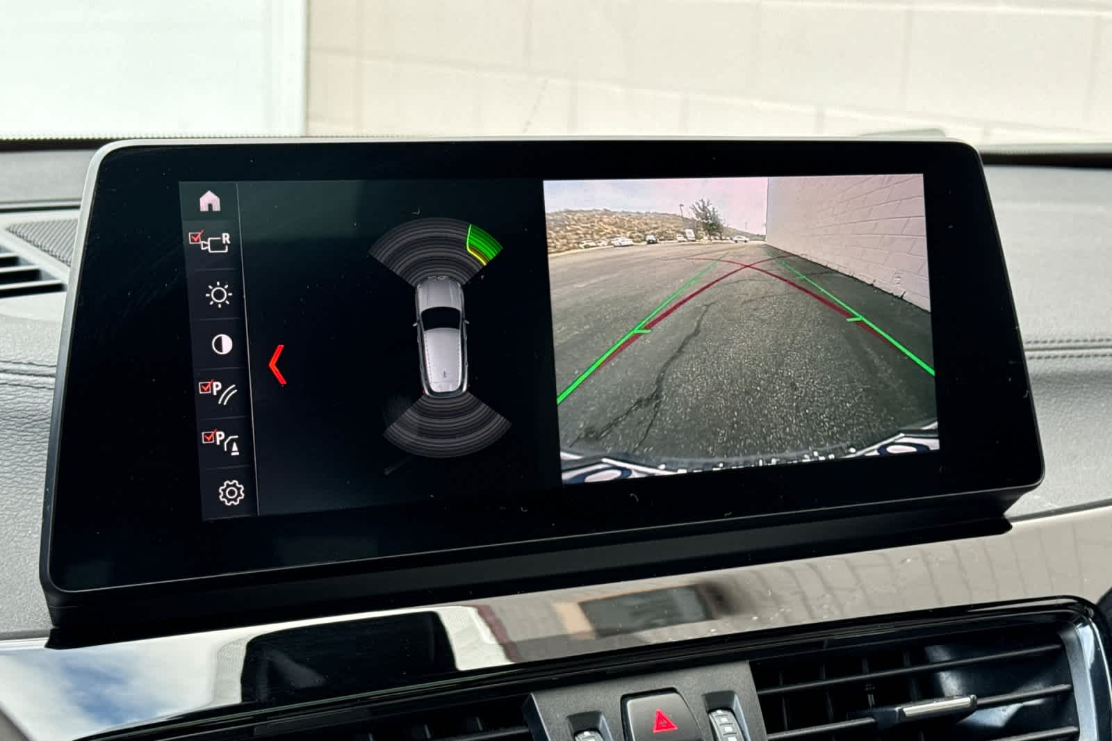 Thumbnail: 2022 BMW X2 - 22