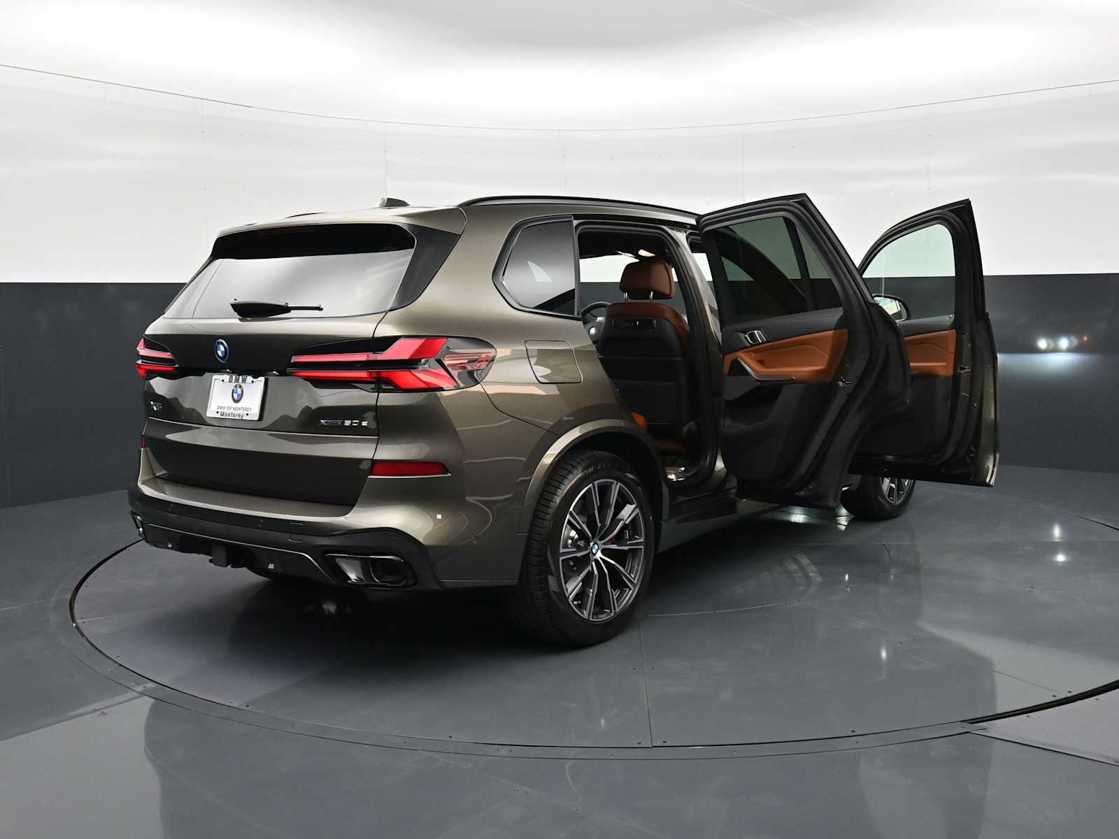 Thumbnail: 2026 BMW X5 - 32