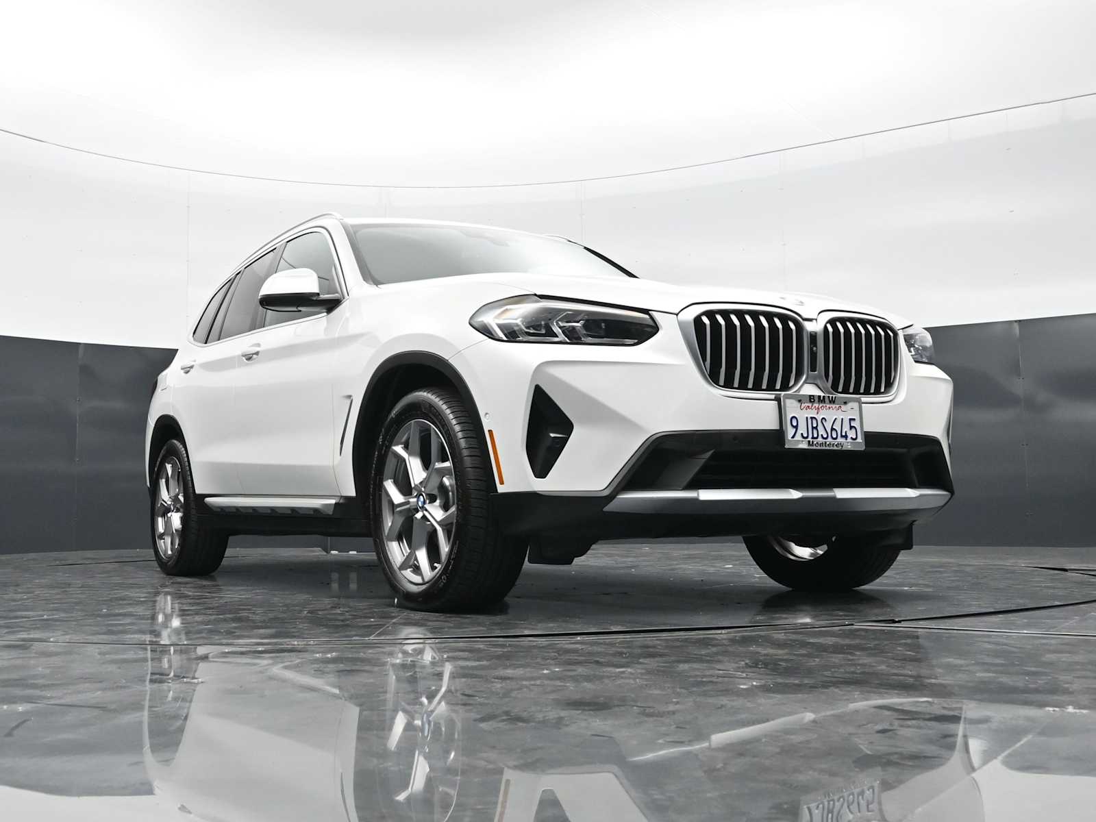 Thumbnail: 2024 BMW X3 - 27