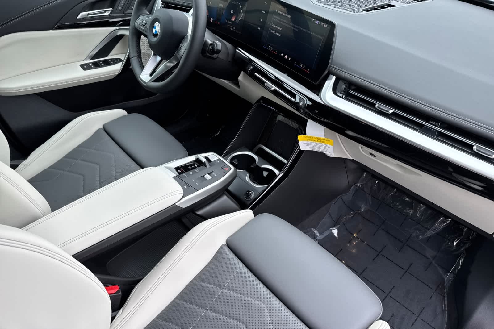 Thumbnail: 2026 BMW X1 - 18