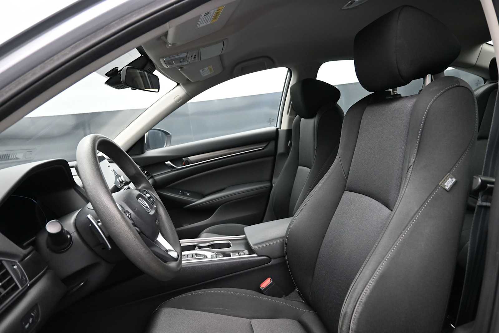 2019 Honda Accord Hybrid - Photo 10