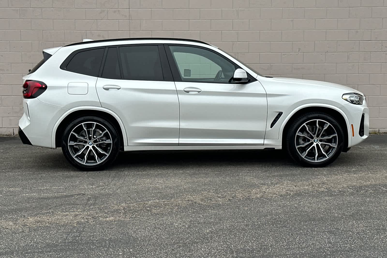 2022 BMW X3 xDrive30i 7