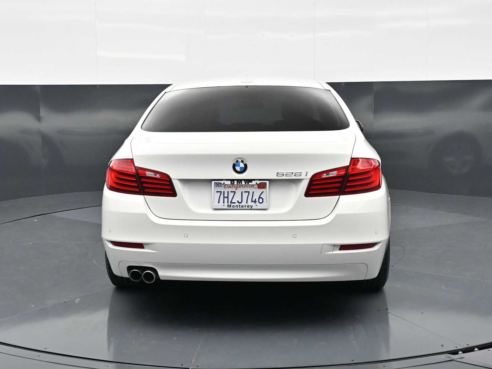 Thumbnail: 2015 BMW 5 Series - 6