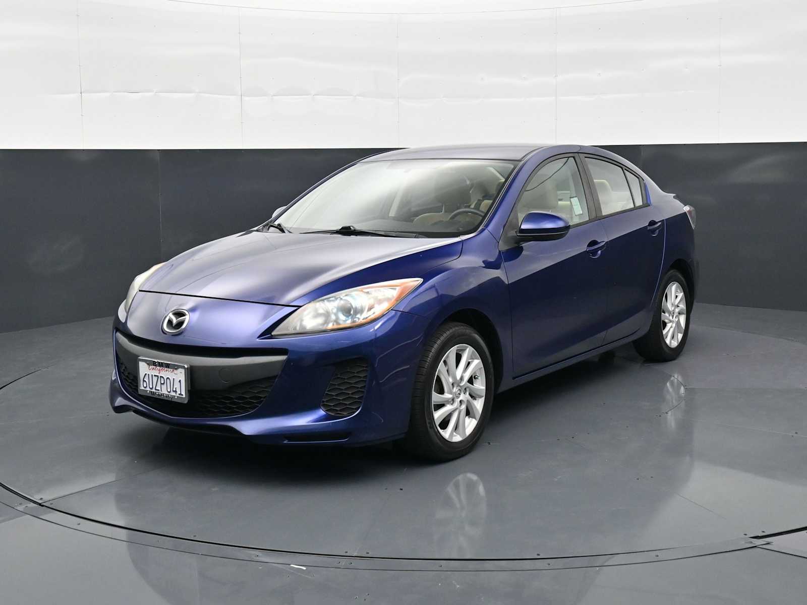 2012 Mazda Mazda3 i Touring -
                  Seaside, CA