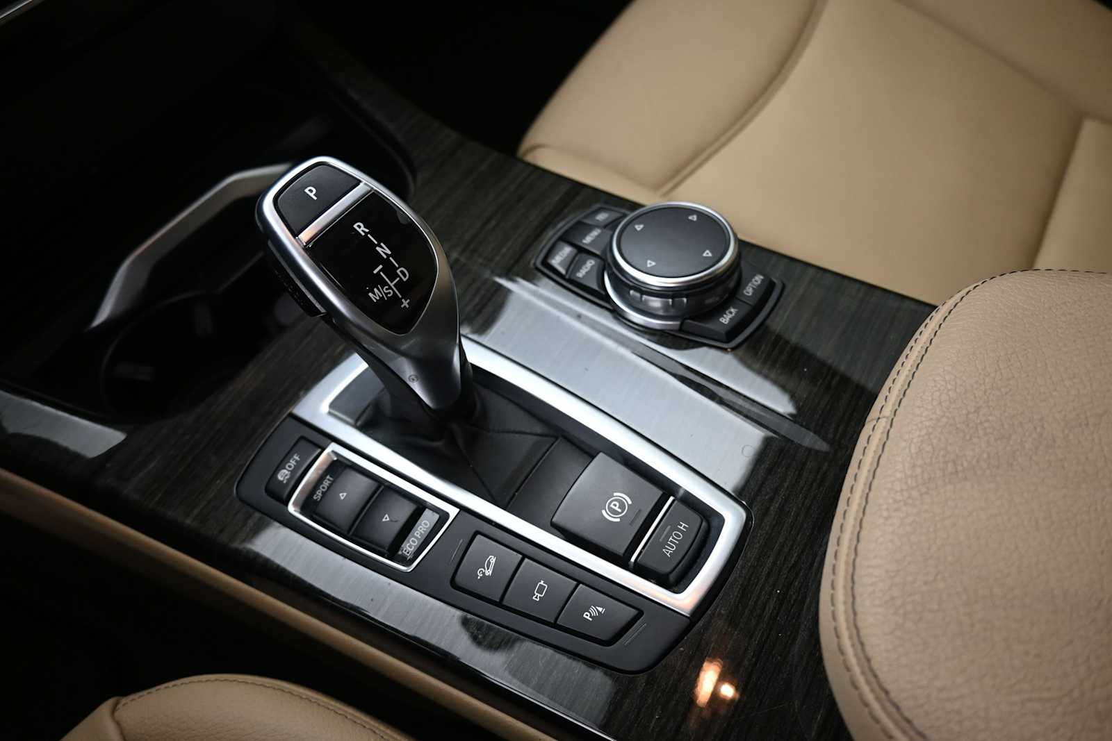 Thumbnail: 2016 BMW X4 - 12