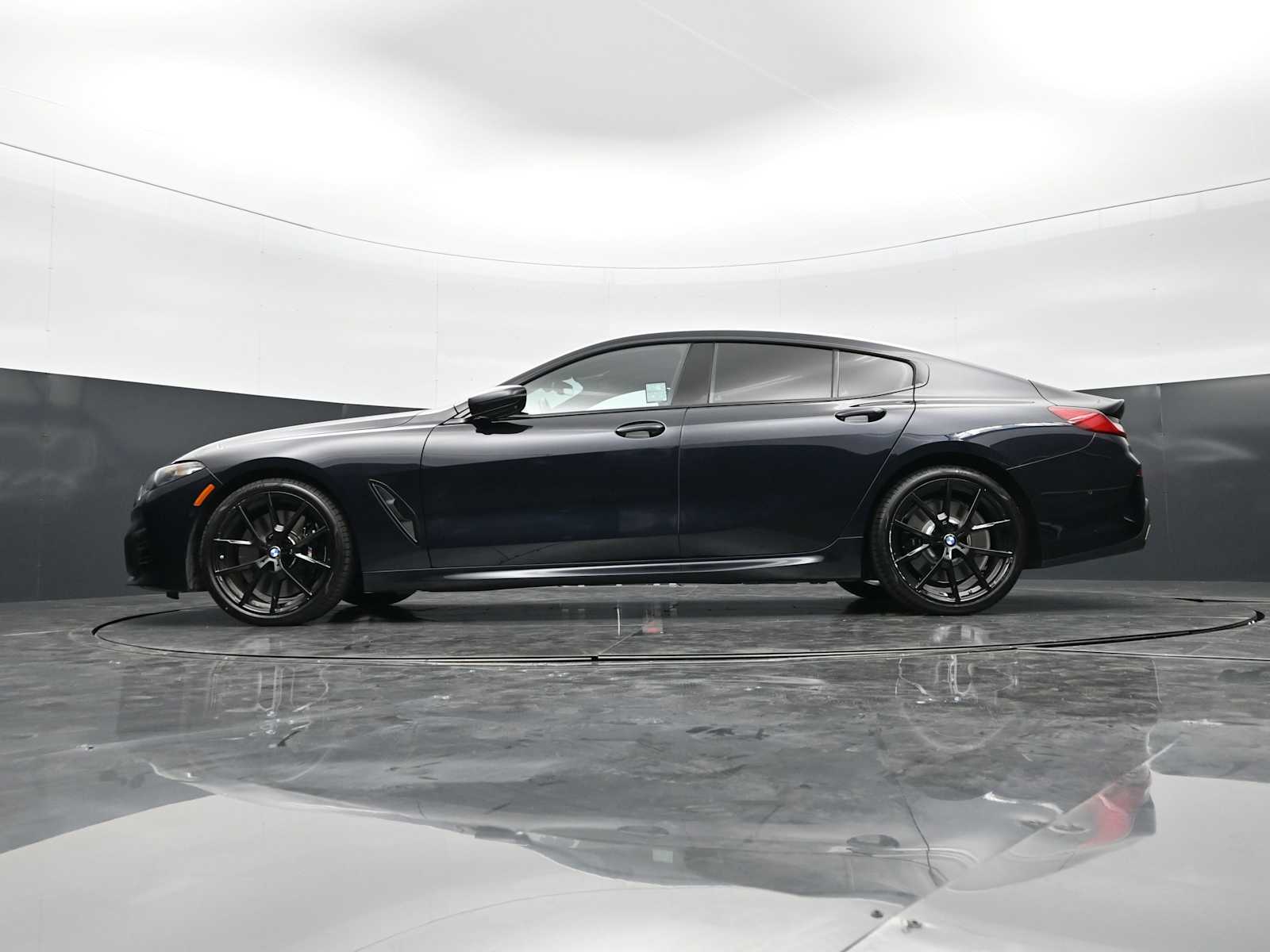 2023 BMW 8 Series 840i - Photo 31