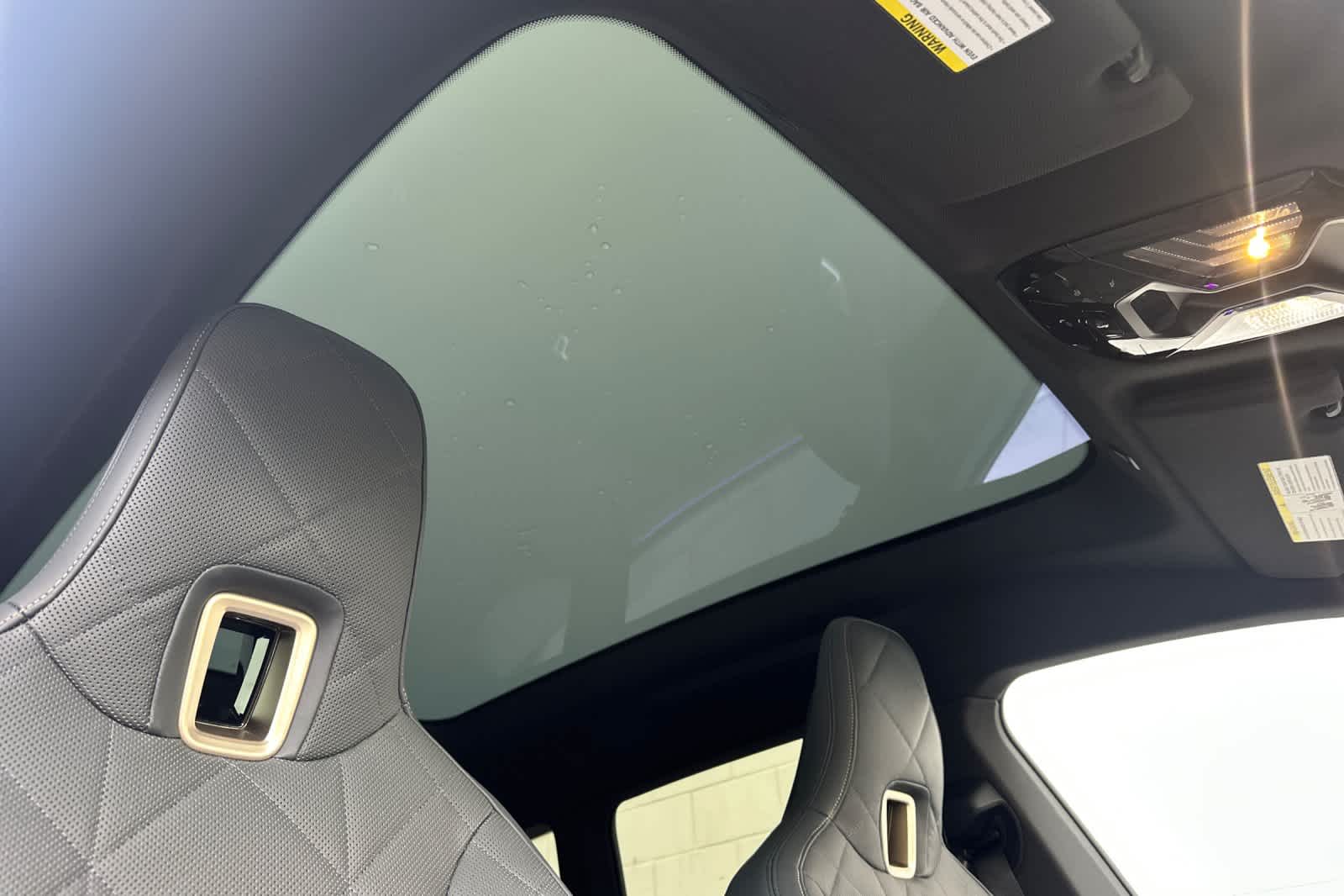 Thumbnail: 2025 BMW iX - 18