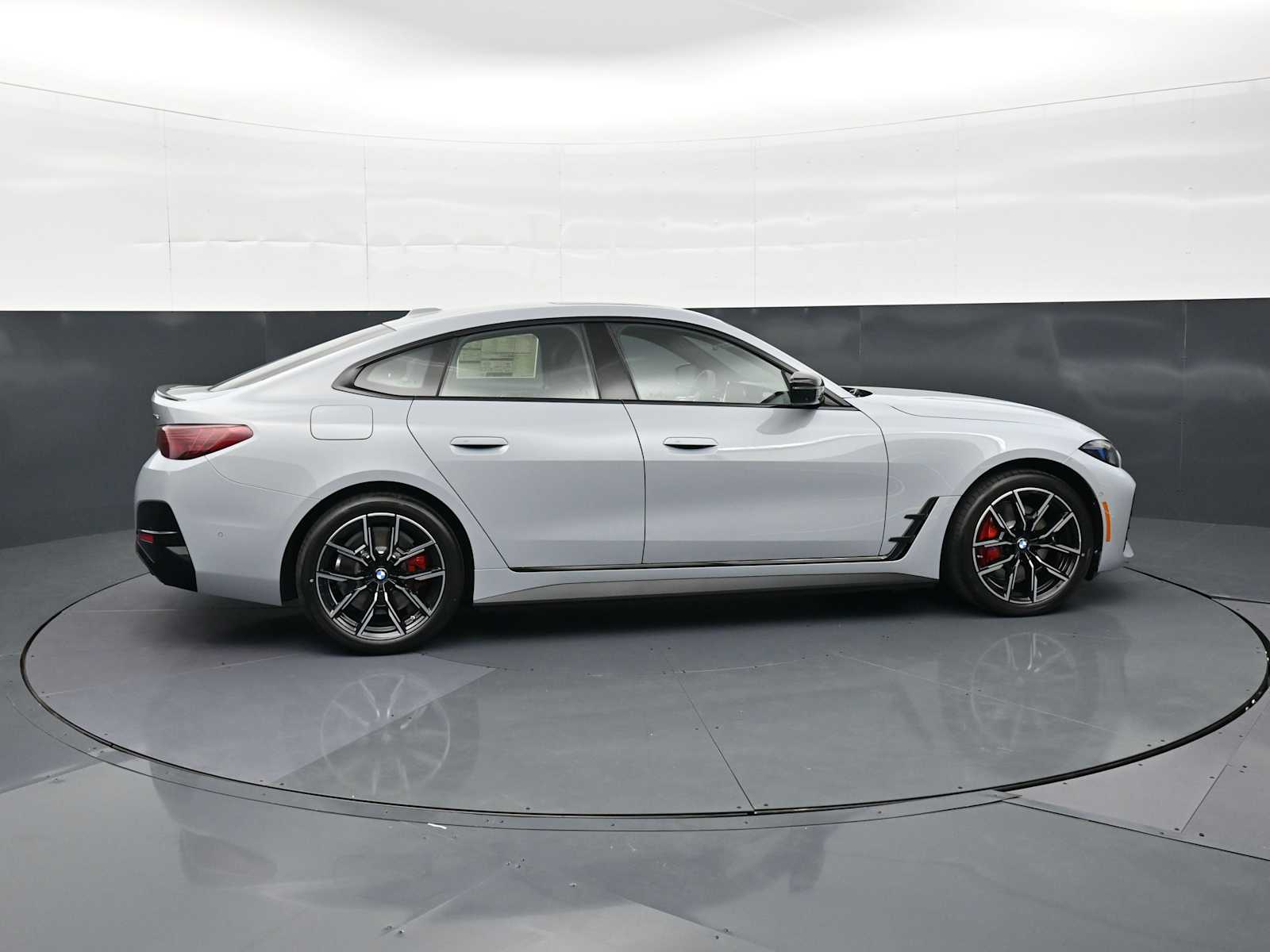 Thumbnail: 2026 BMW i4 - 4