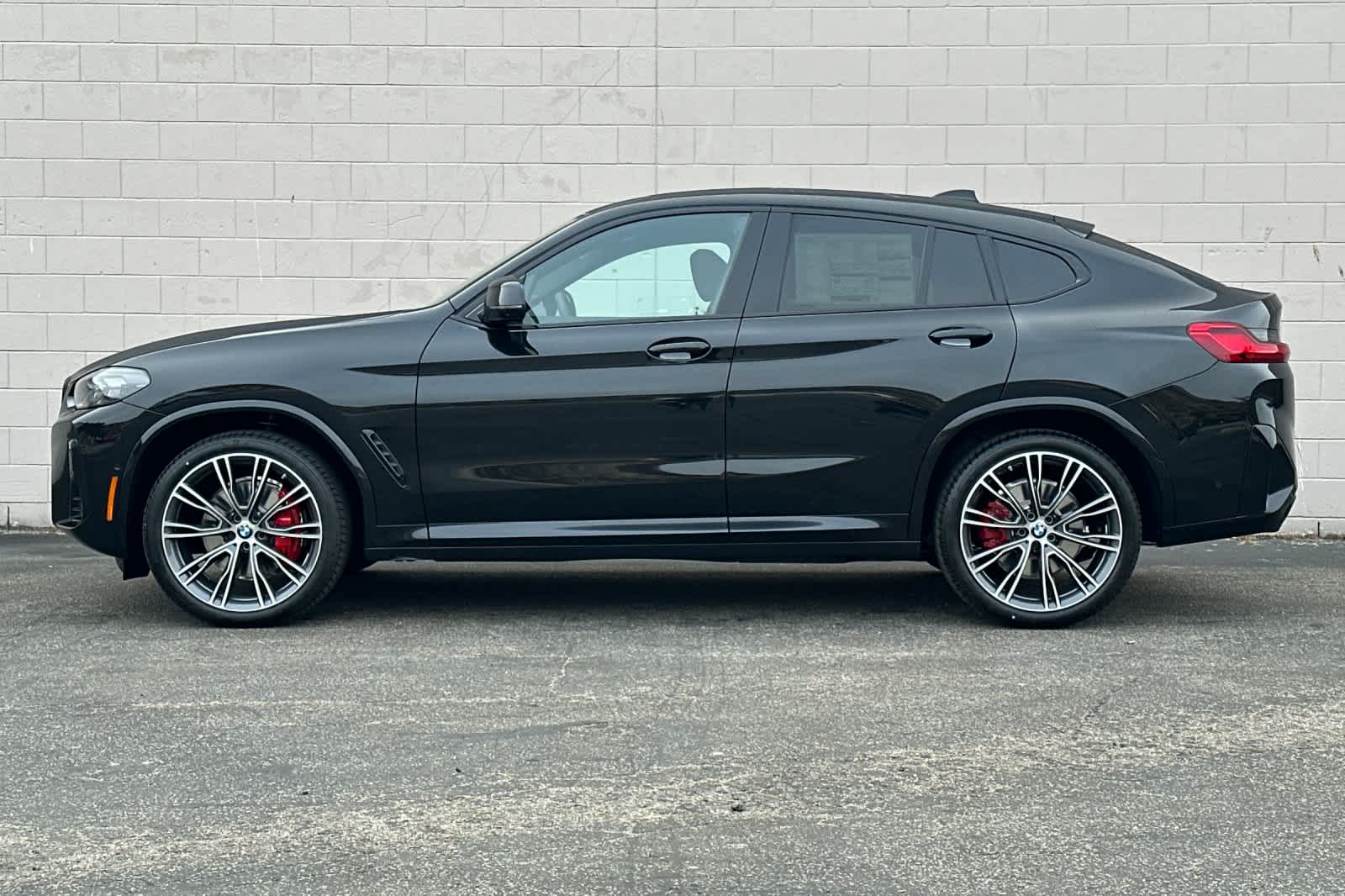 Thumbnail: 2025 BMW X4 - 5