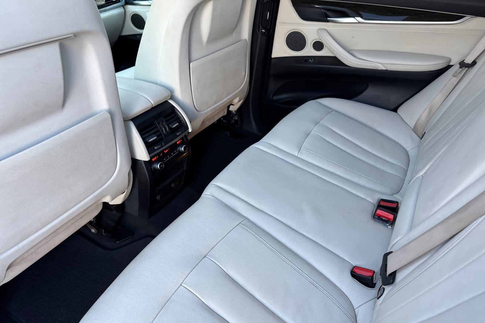 Thumbnail: 2015 BMW X5 - 4