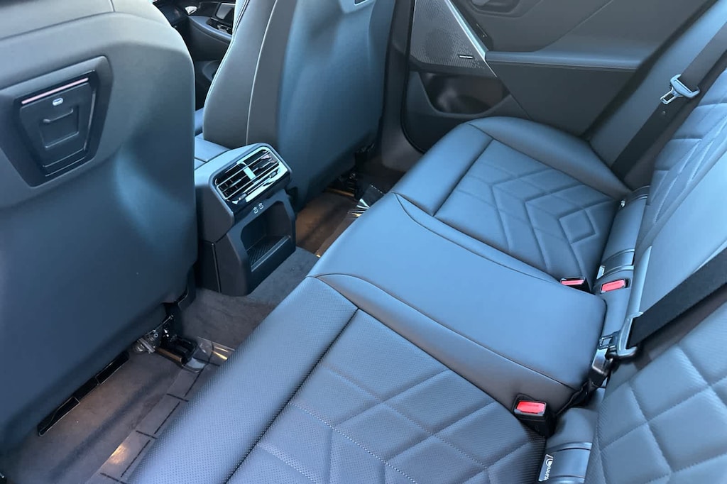 New 2026 BMW 530i xDrive Sedan