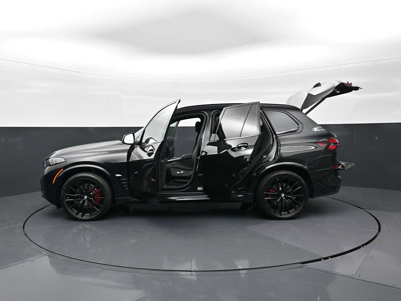 Thumbnail: 2026 BMW X5 - 36