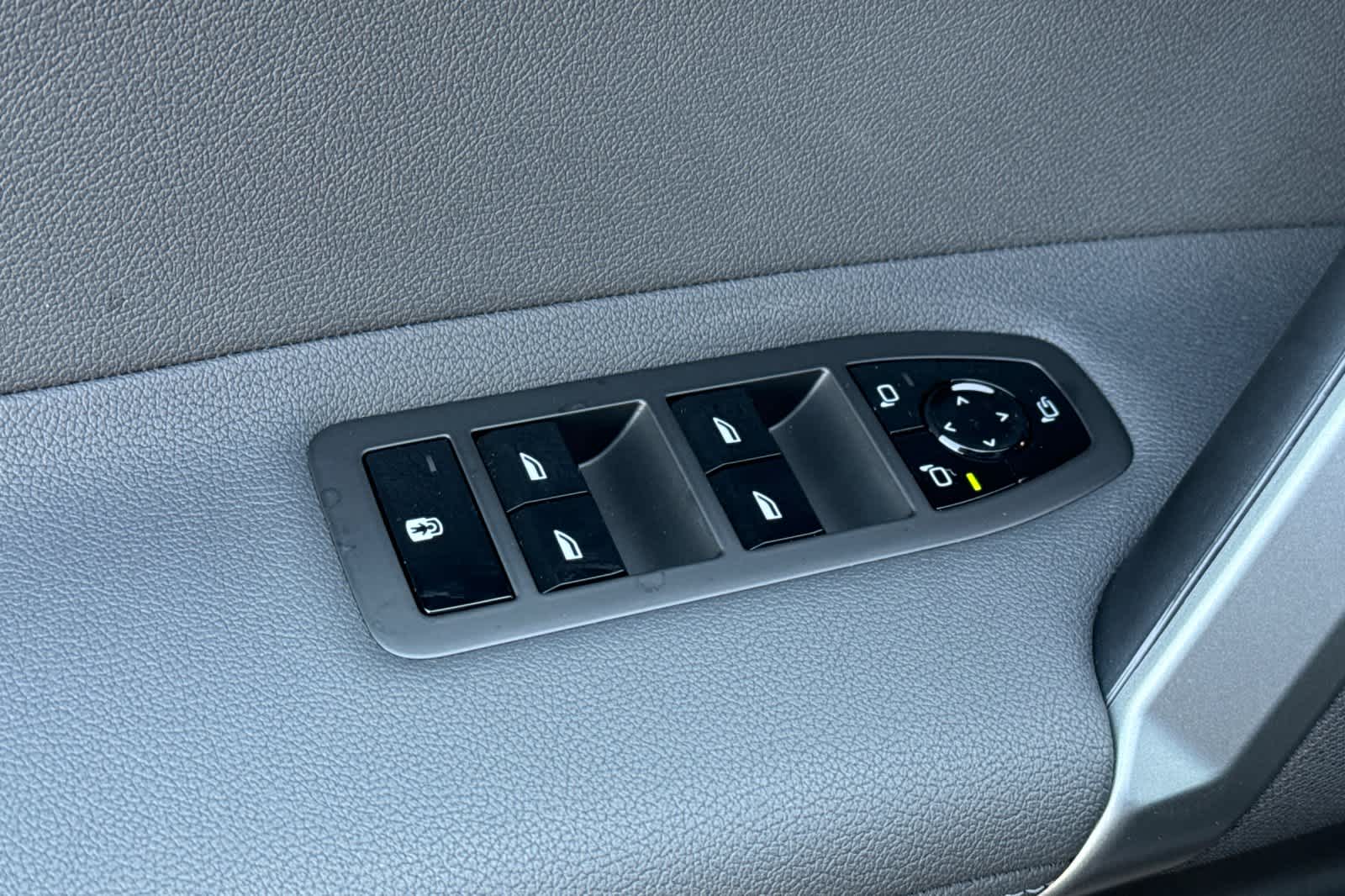 Thumbnail: 2026 BMW iX - 14