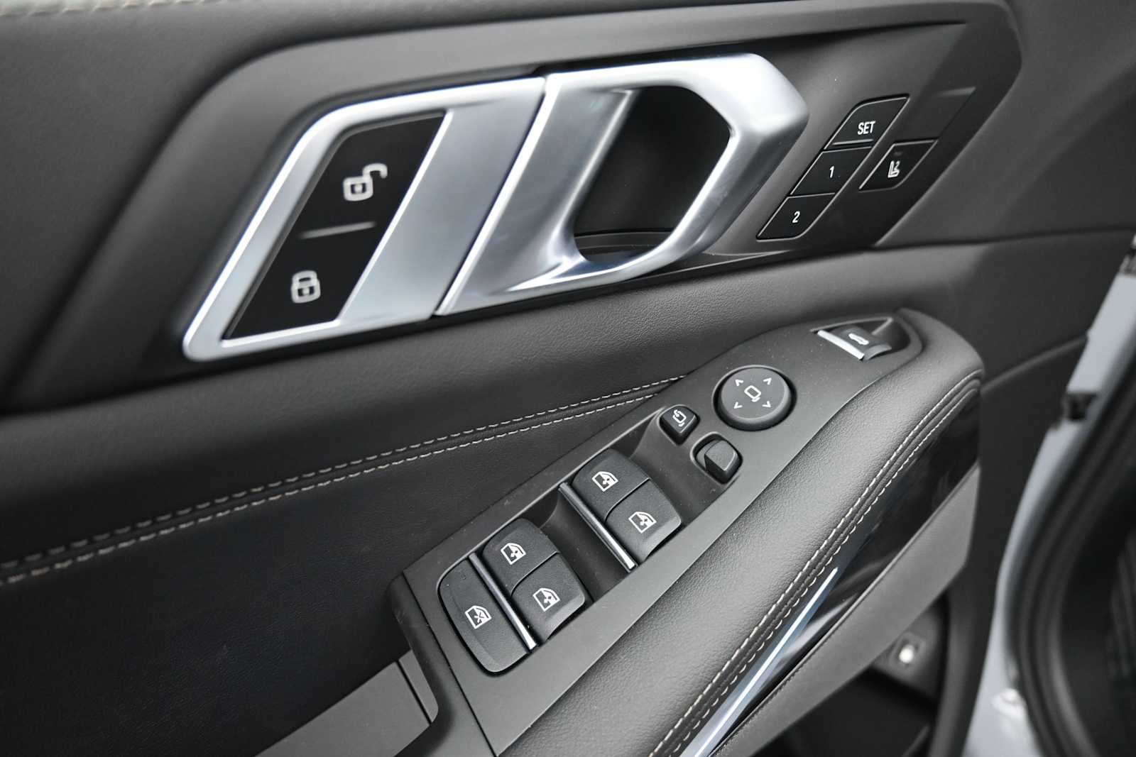 Thumbnail: 2026 BMW X5 - 9