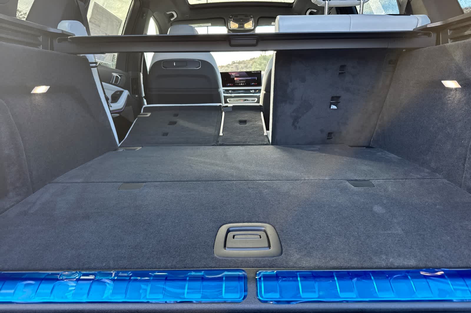 Thumbnail: 2026 BMW X5 - 17