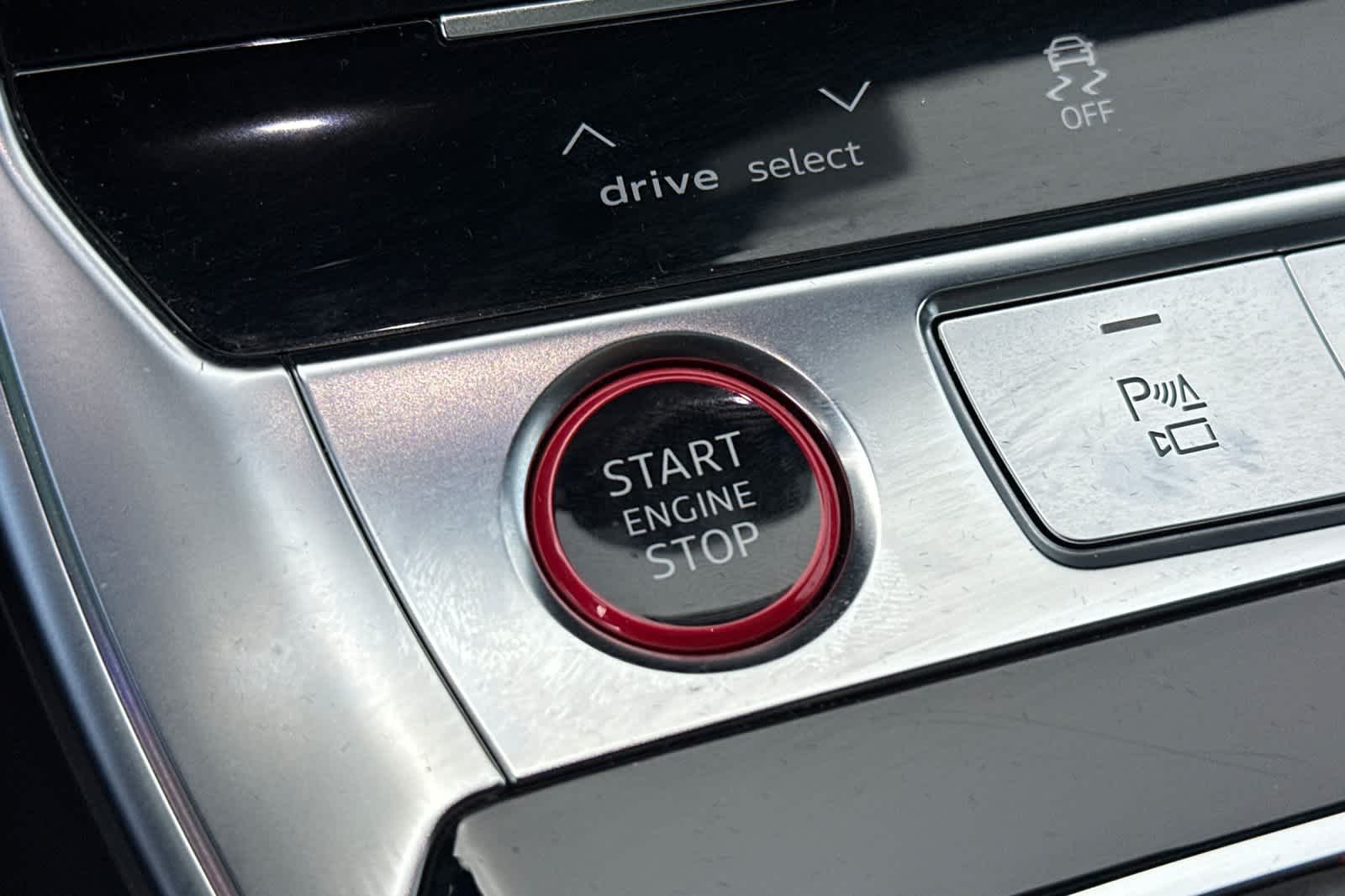 Thumbnail: 2024 Audi RS 7 - 24