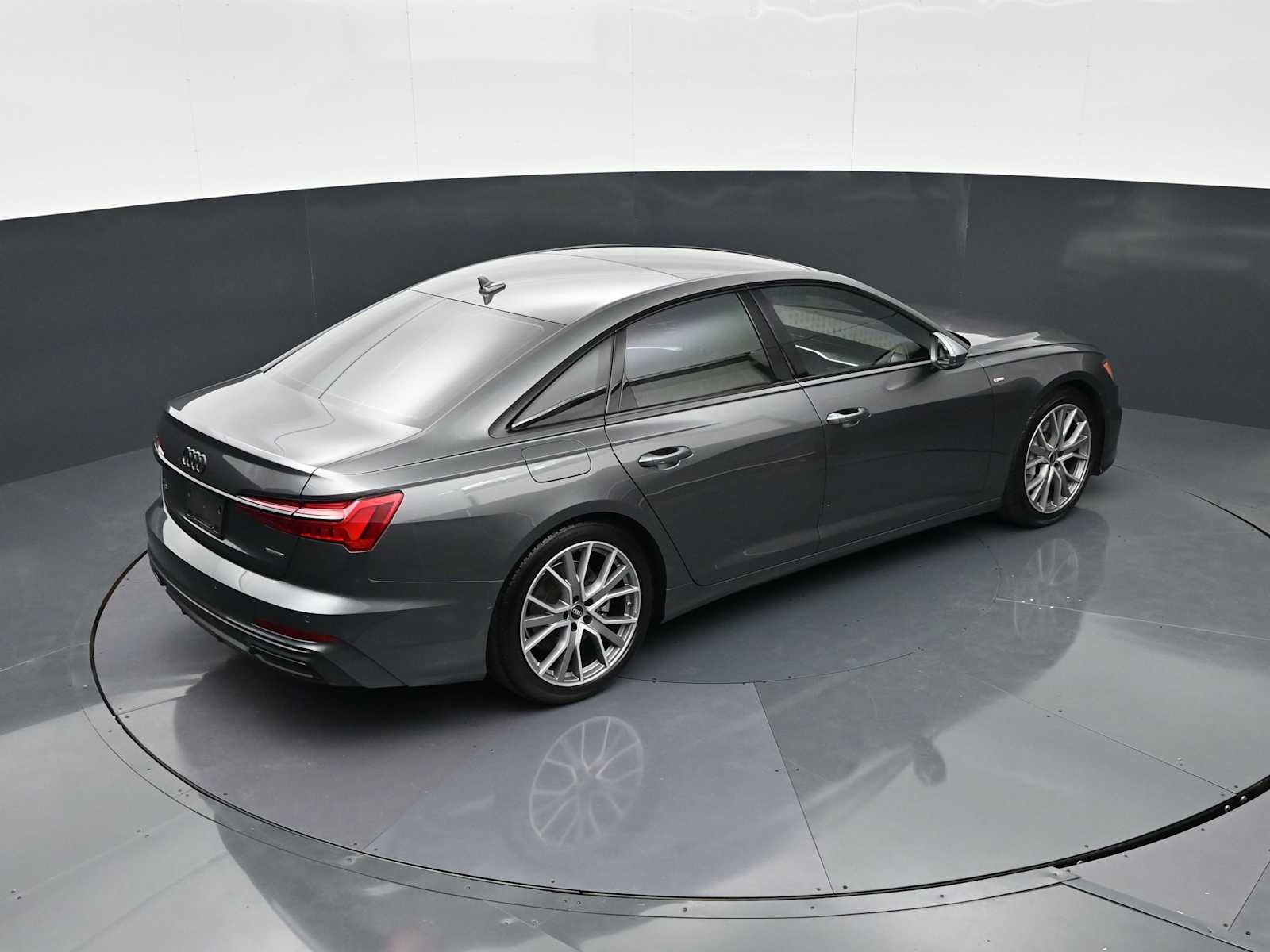 Thumbnail: 2022 Audi A6 - 21