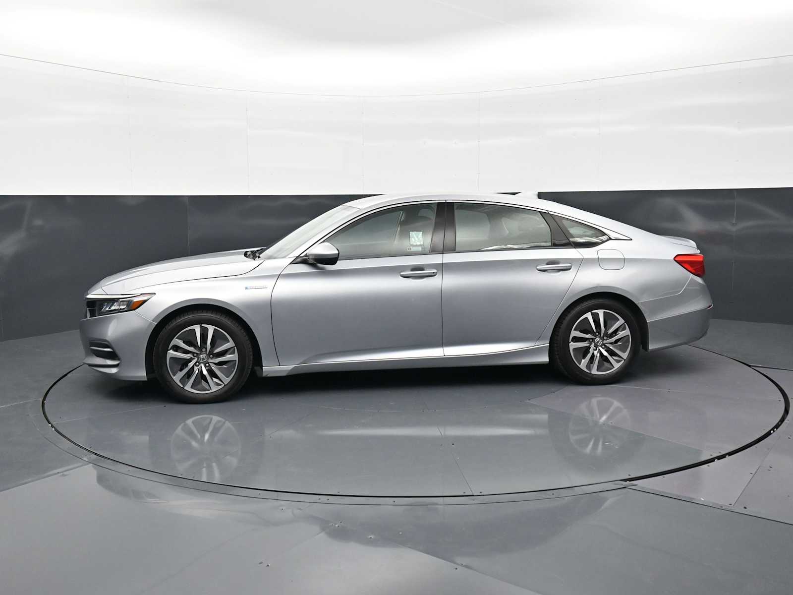 2019 Honda Accord Hybrid - Photo 8