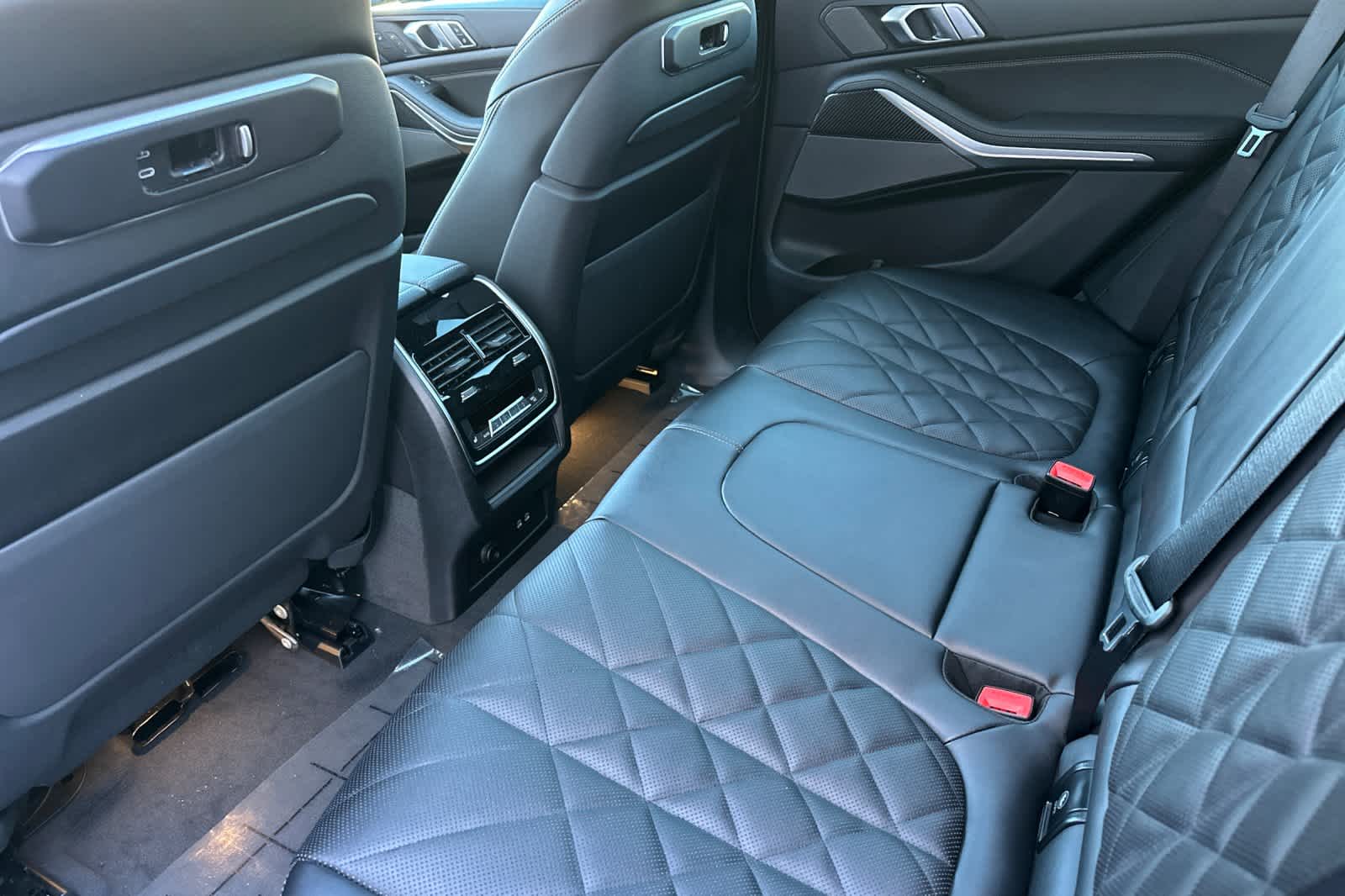 Thumbnail: 2026 BMW X5 - 4