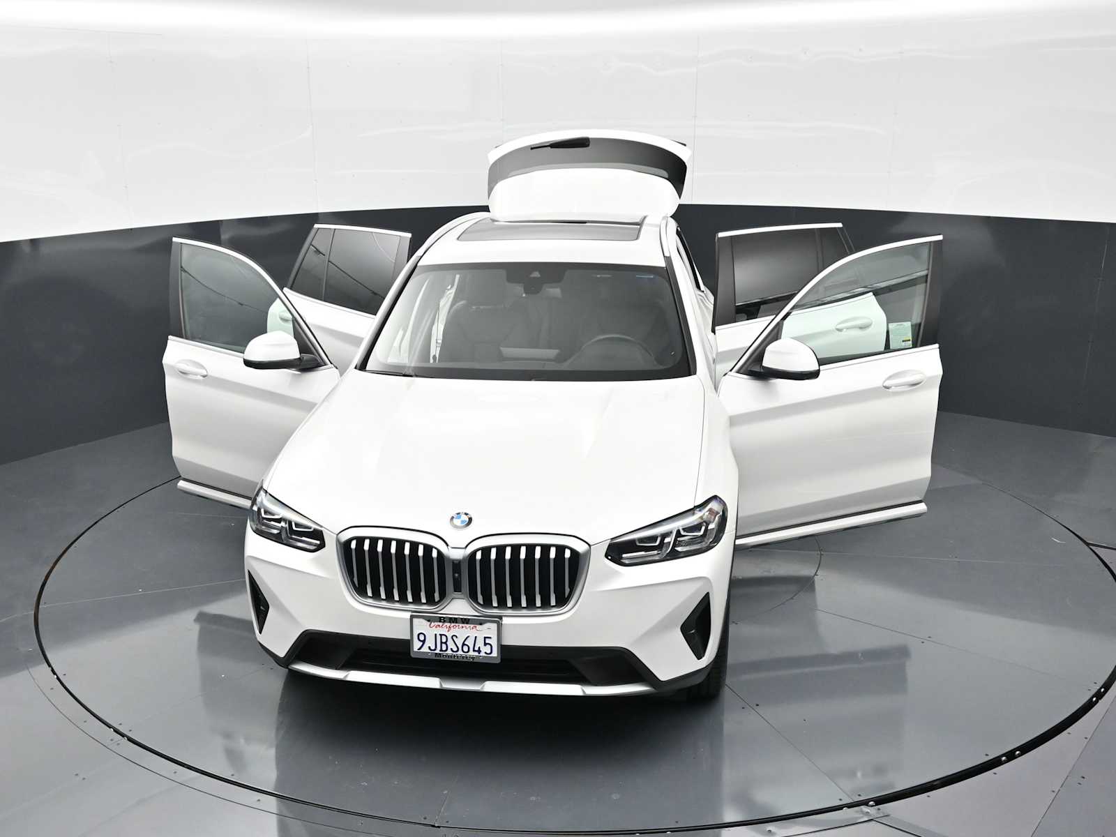 Thumbnail: 2024 BMW X3 - 33