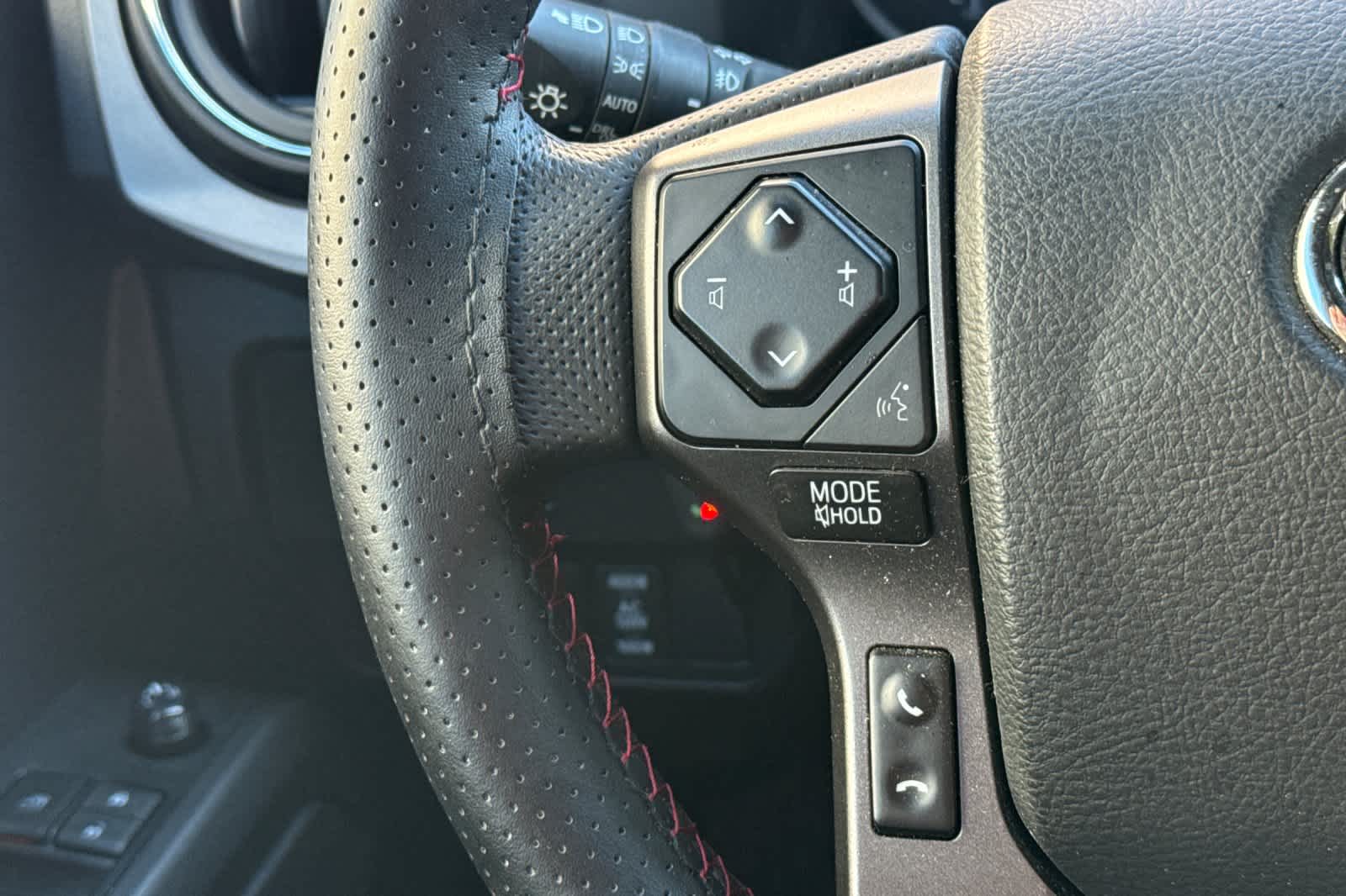 Thumbnail: 2023 Toyota Tacoma - 22