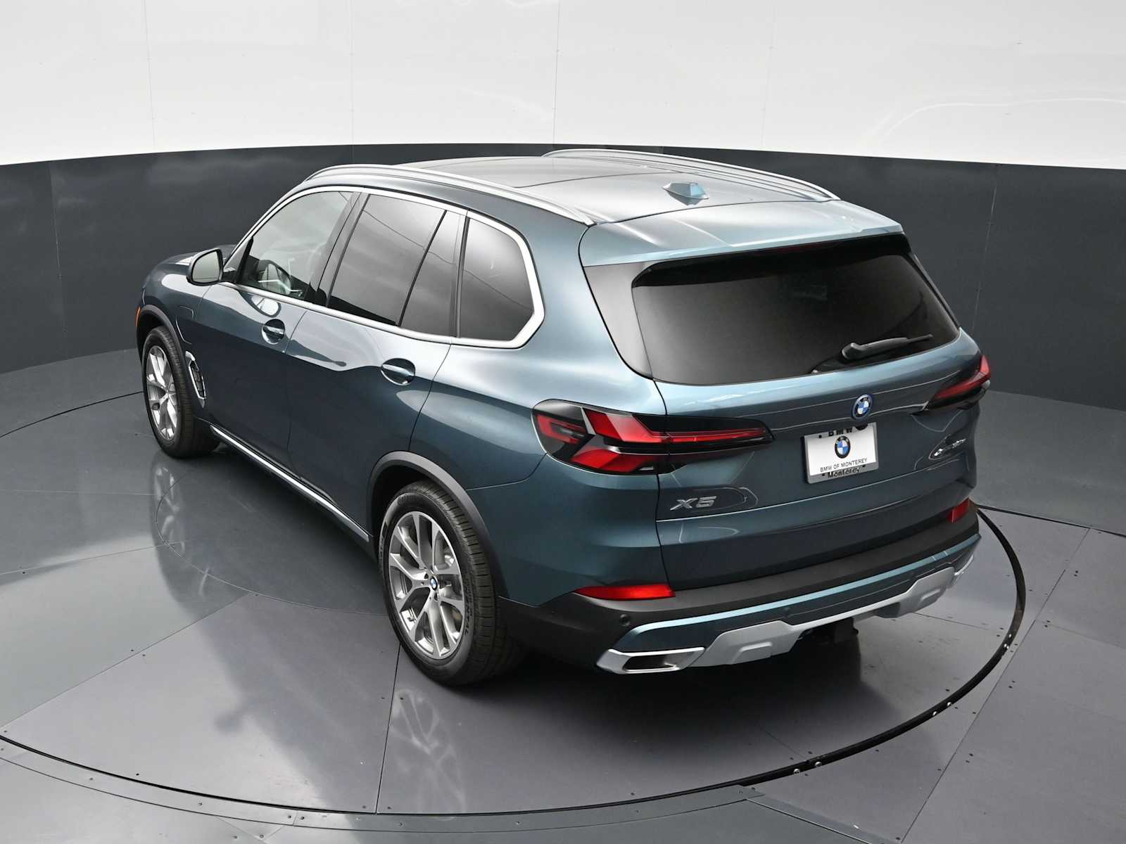 Thumbnail: 2026 BMW X5 - 23