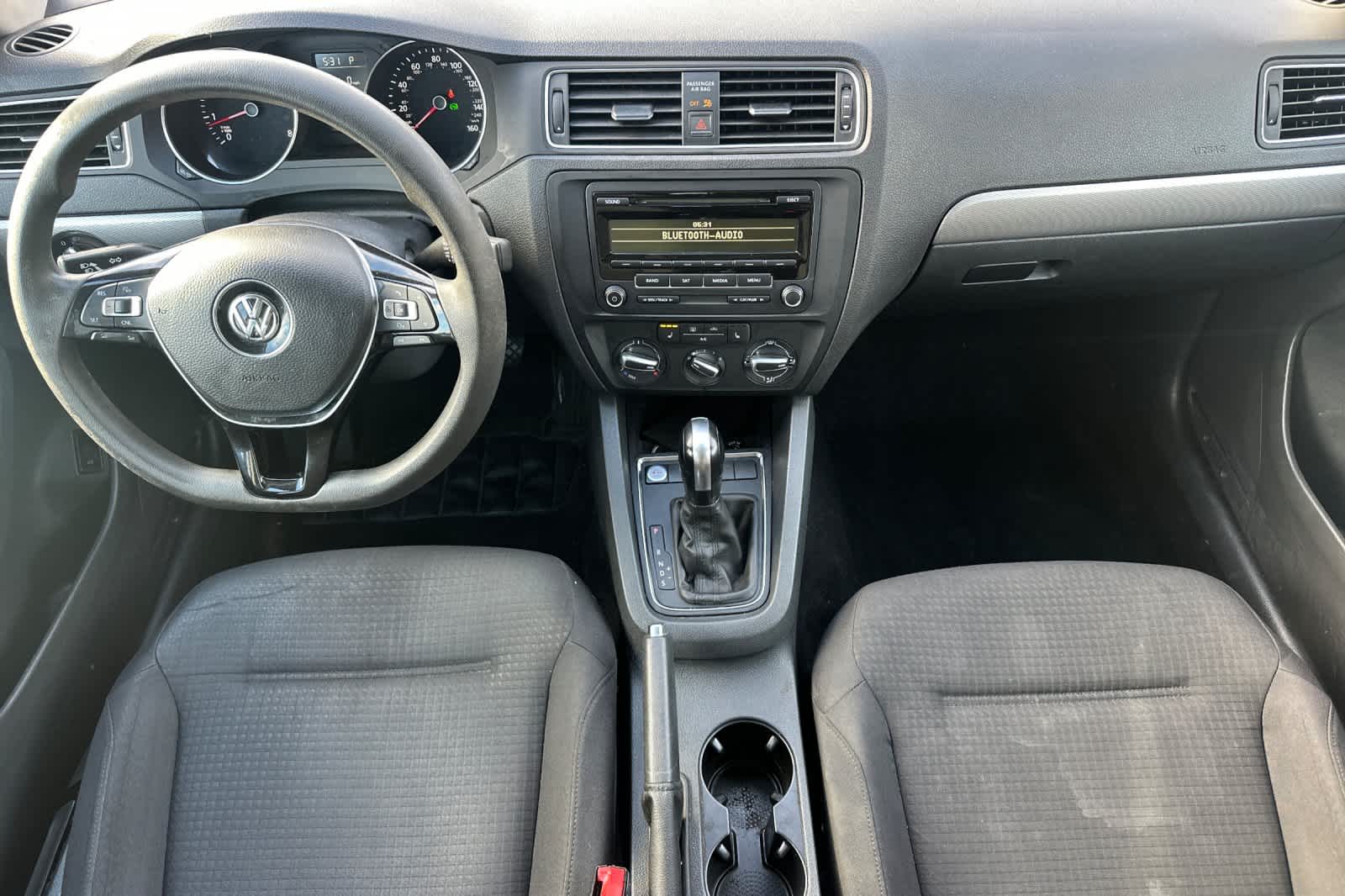 Thumbnail: 2015 Volkswagen Jetta - 3