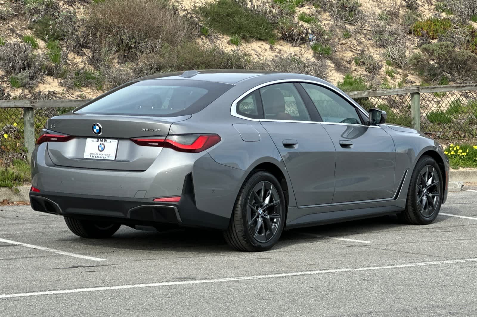 Thumbnail: 2026 BMW i4 - 2