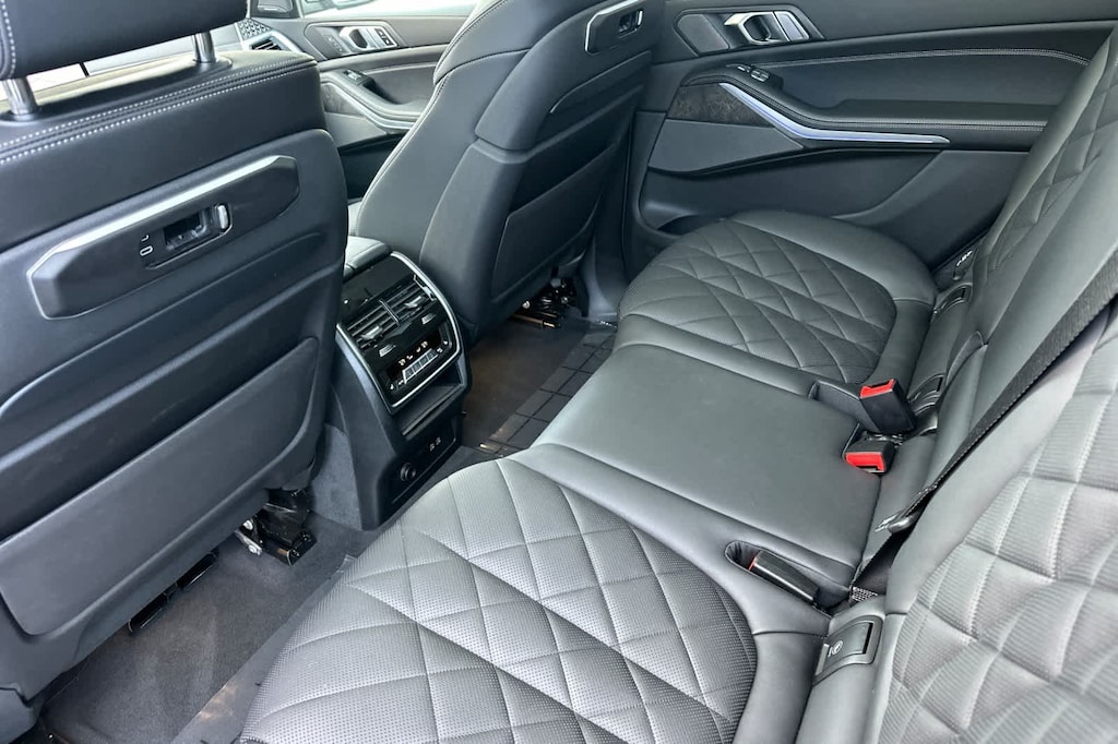 Used 2024 BMW X7 xDrive40i SUV