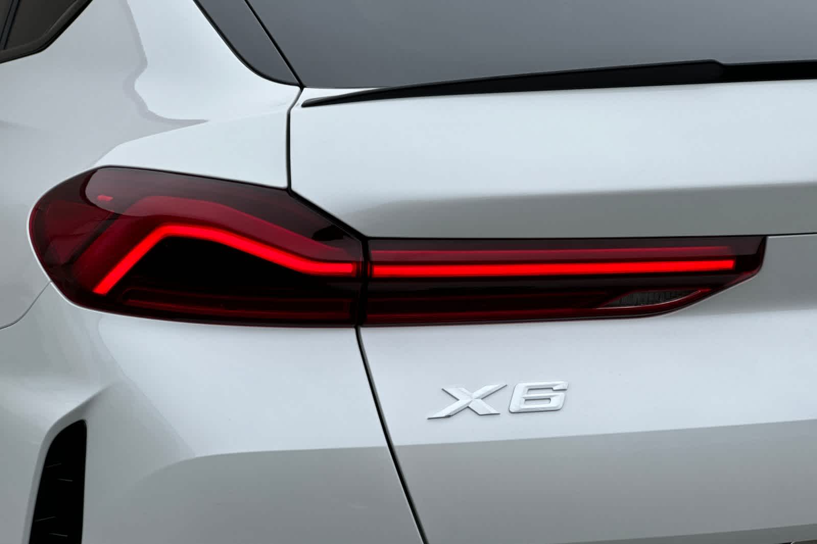 Thumbnail: 2026 BMW X6 - 11