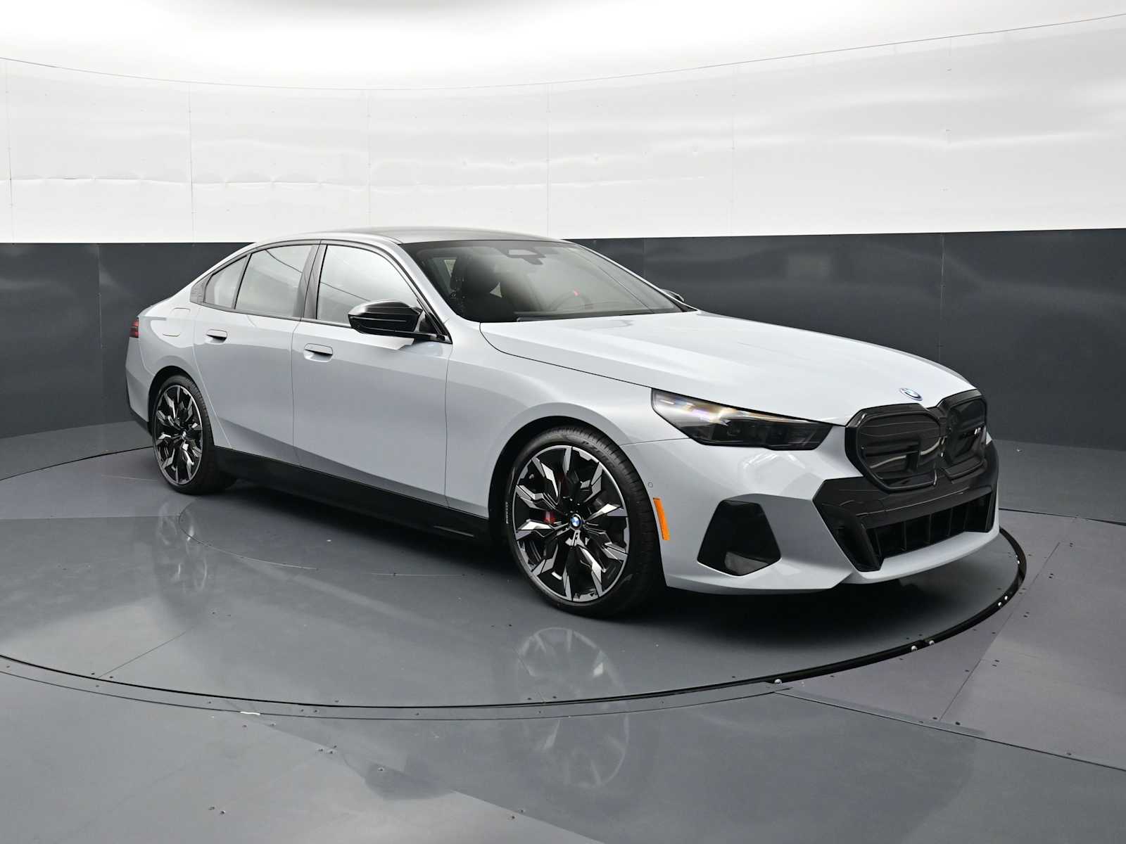 Thumbnail: 2026 BMW i5 - 3