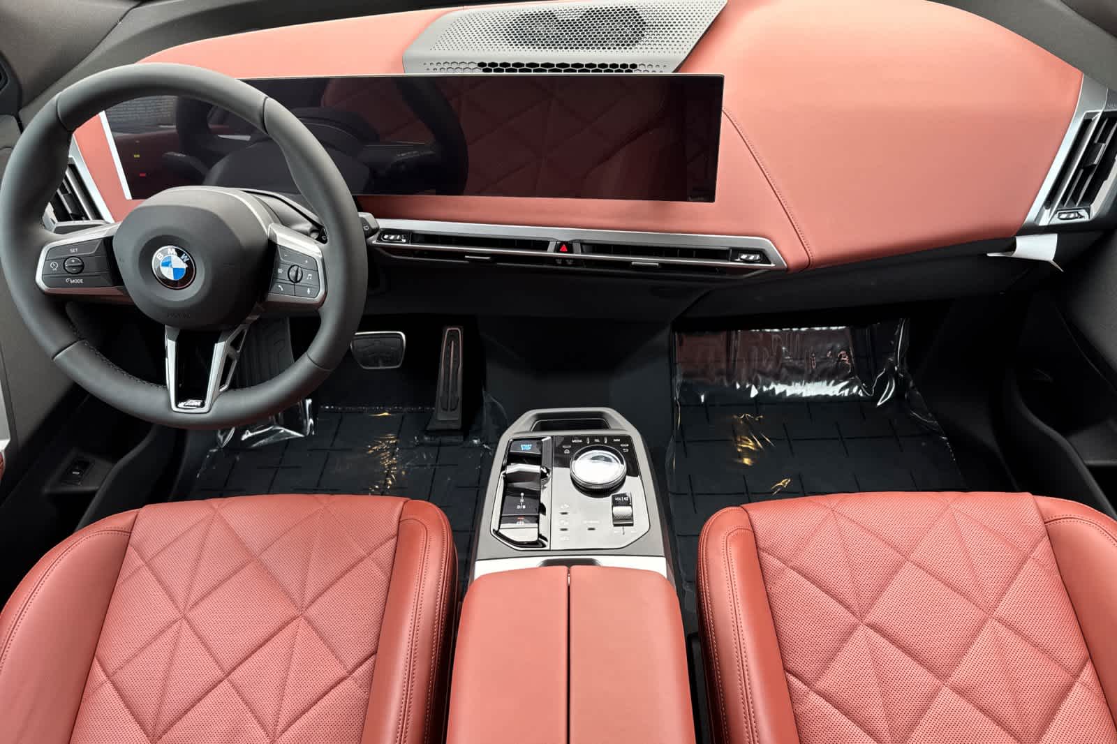 Thumbnail: 2026 BMW iX - 3