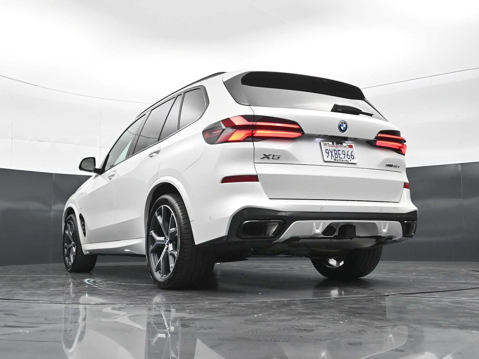 2026 BMW X5 50e - Photo 31