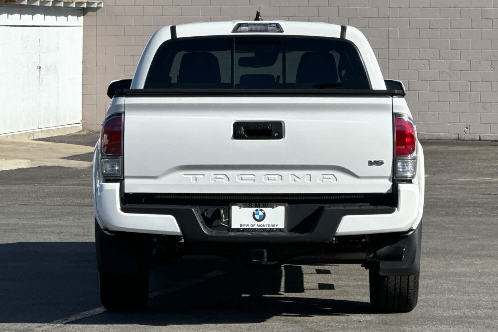 Thumbnail: 2023 Toyota Tacoma - 8