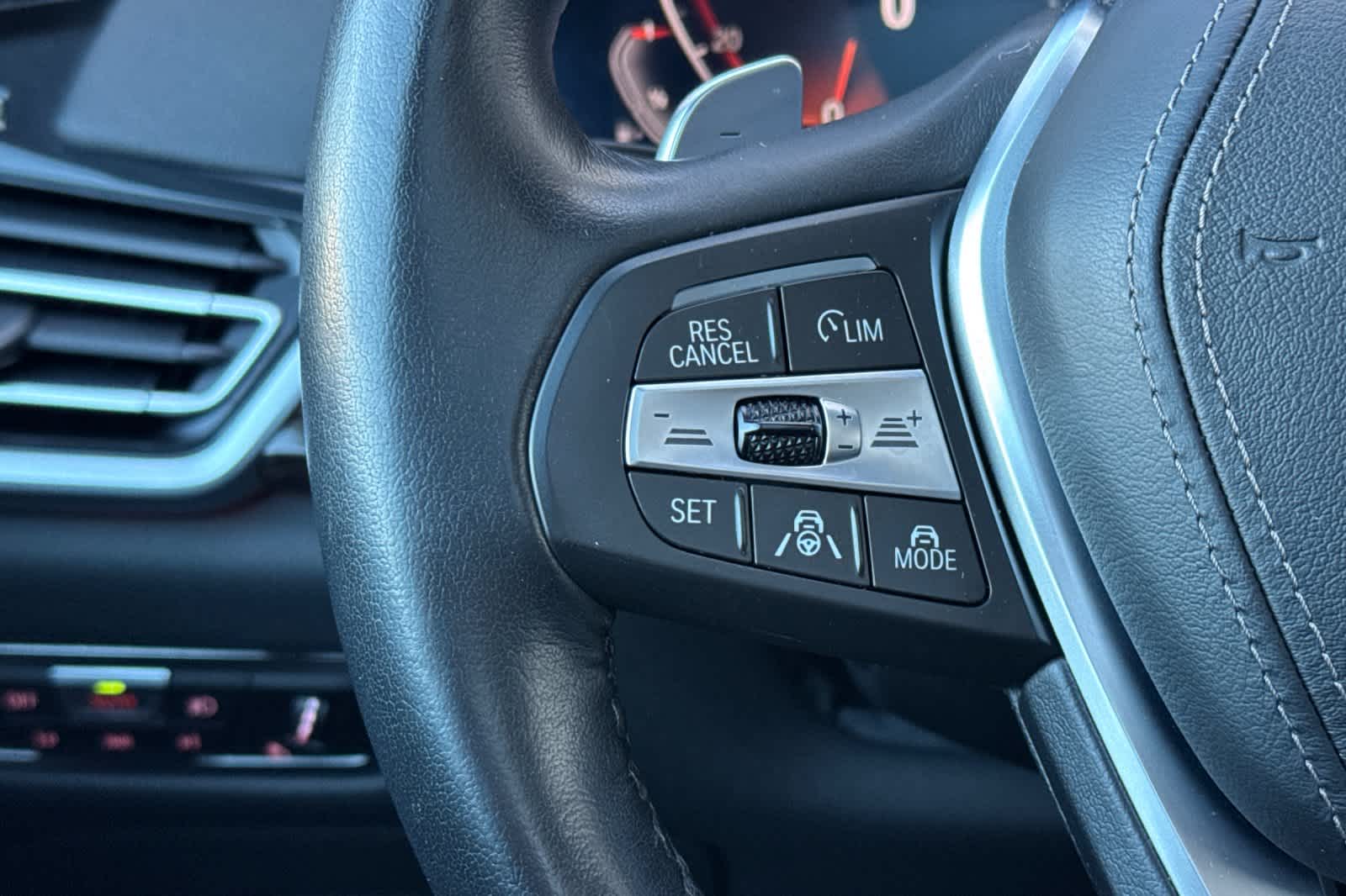 Thumbnail: 2021 BMW X5 - 28