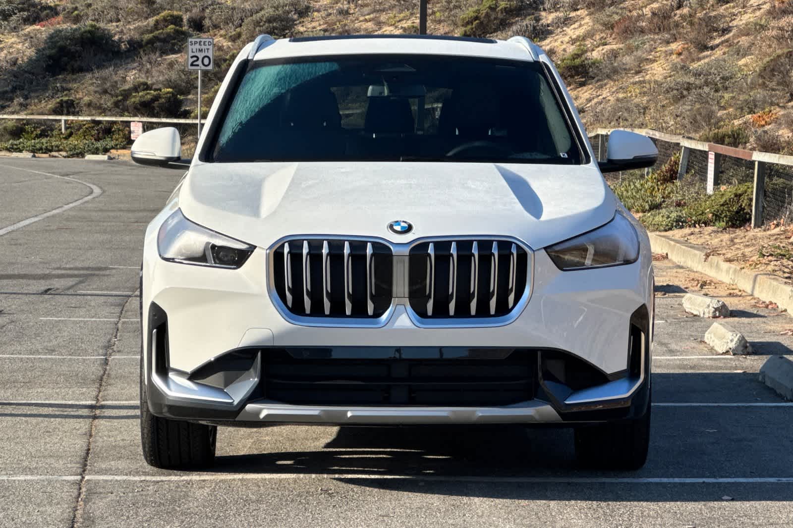 Thumbnail: 2026 BMW X1 - 10