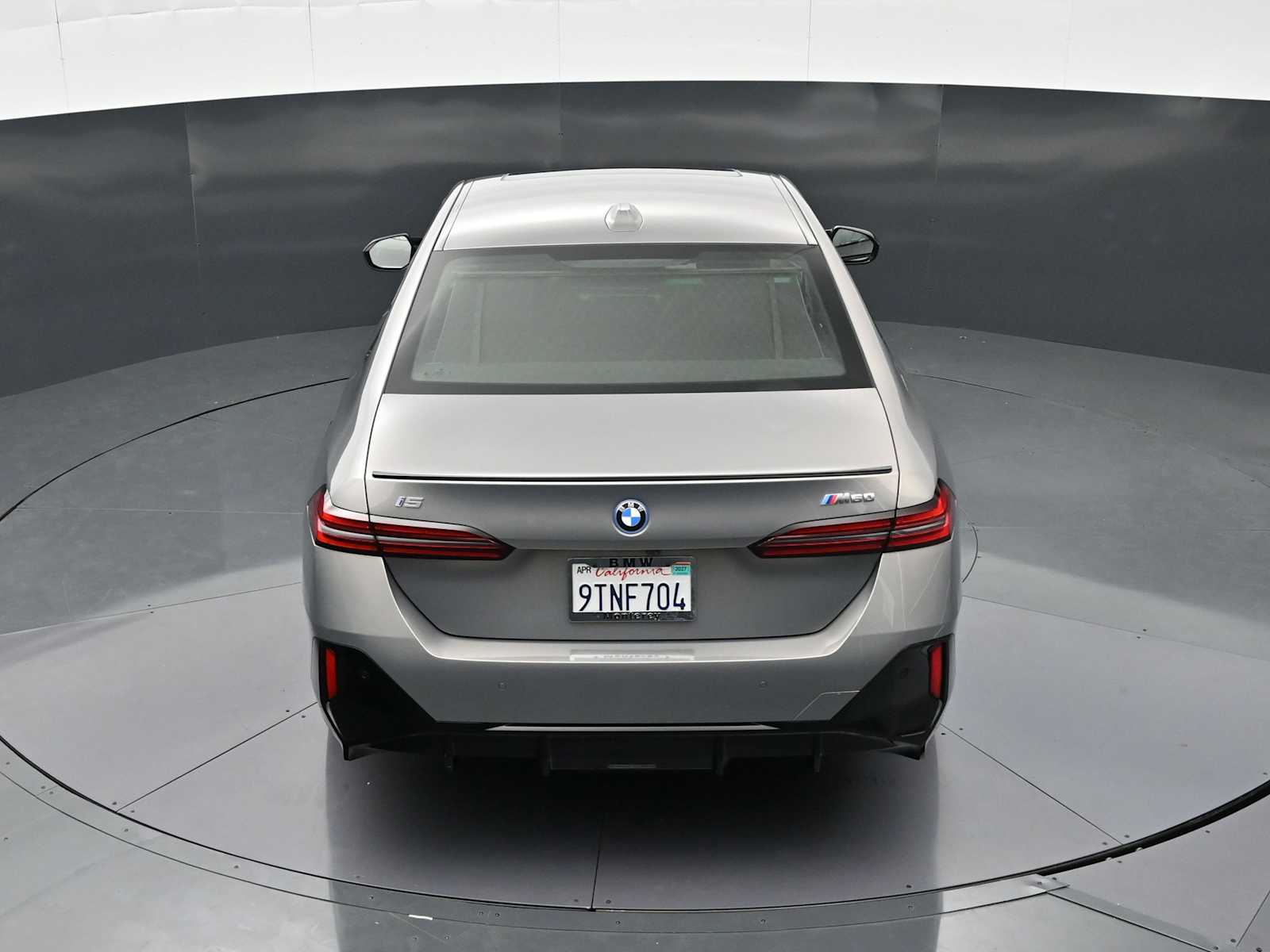 2024 BMW i5 M60 - Photo 22