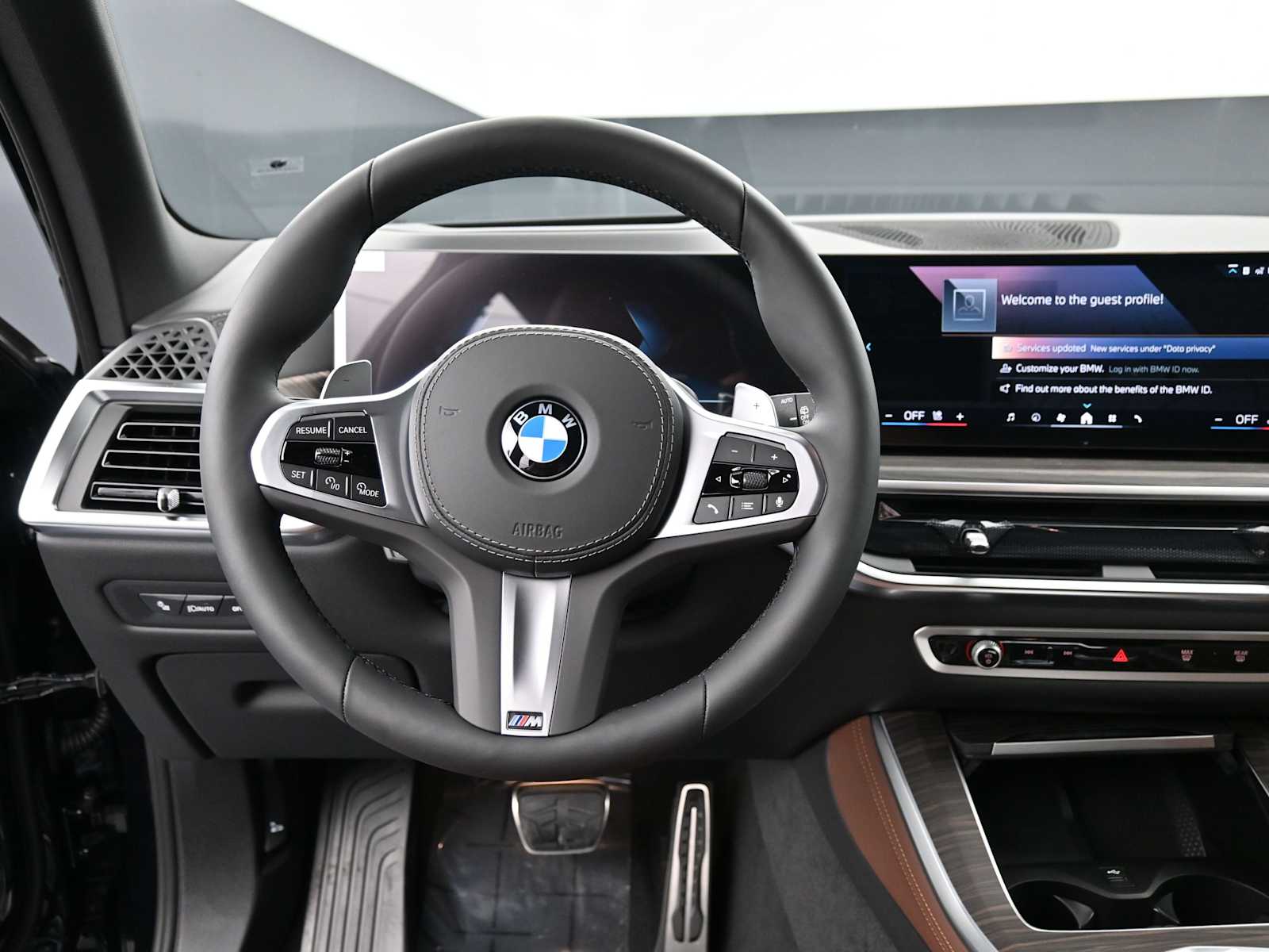 Thumbnail: 2026 BMW X5 - 13