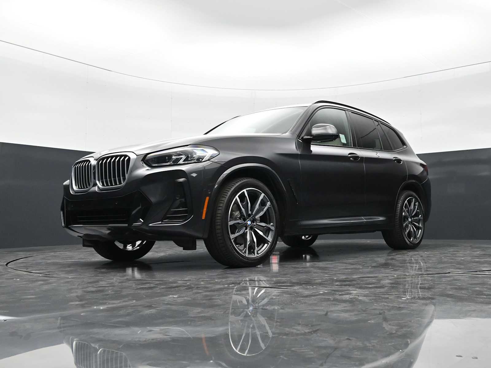 Thumbnail: 2023 BMW X3 - 24