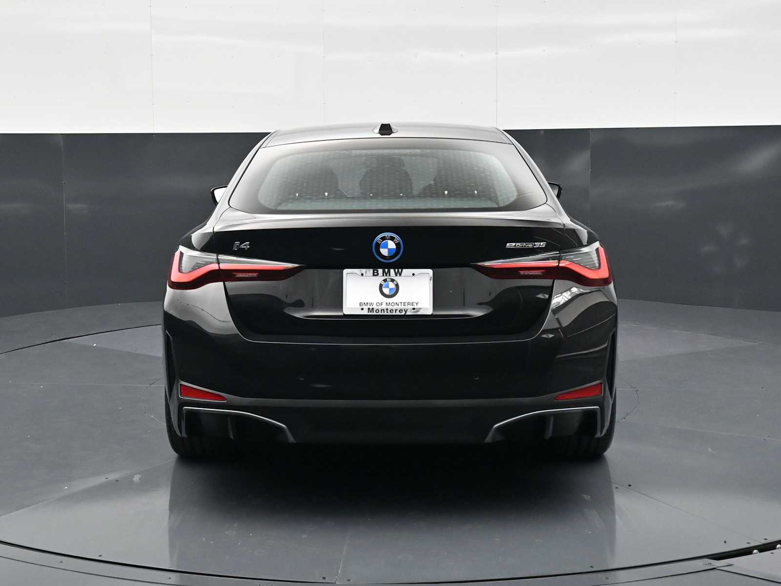 Thumbnail: 2023 BMW i4 - 6