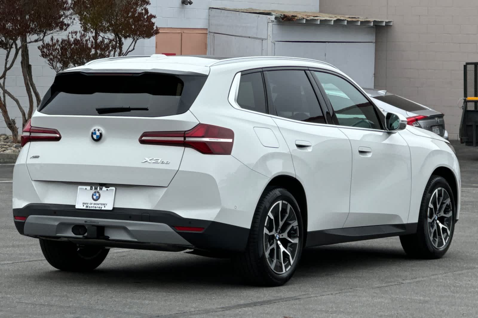 Thumbnail: 2026 BMW X3 - 2