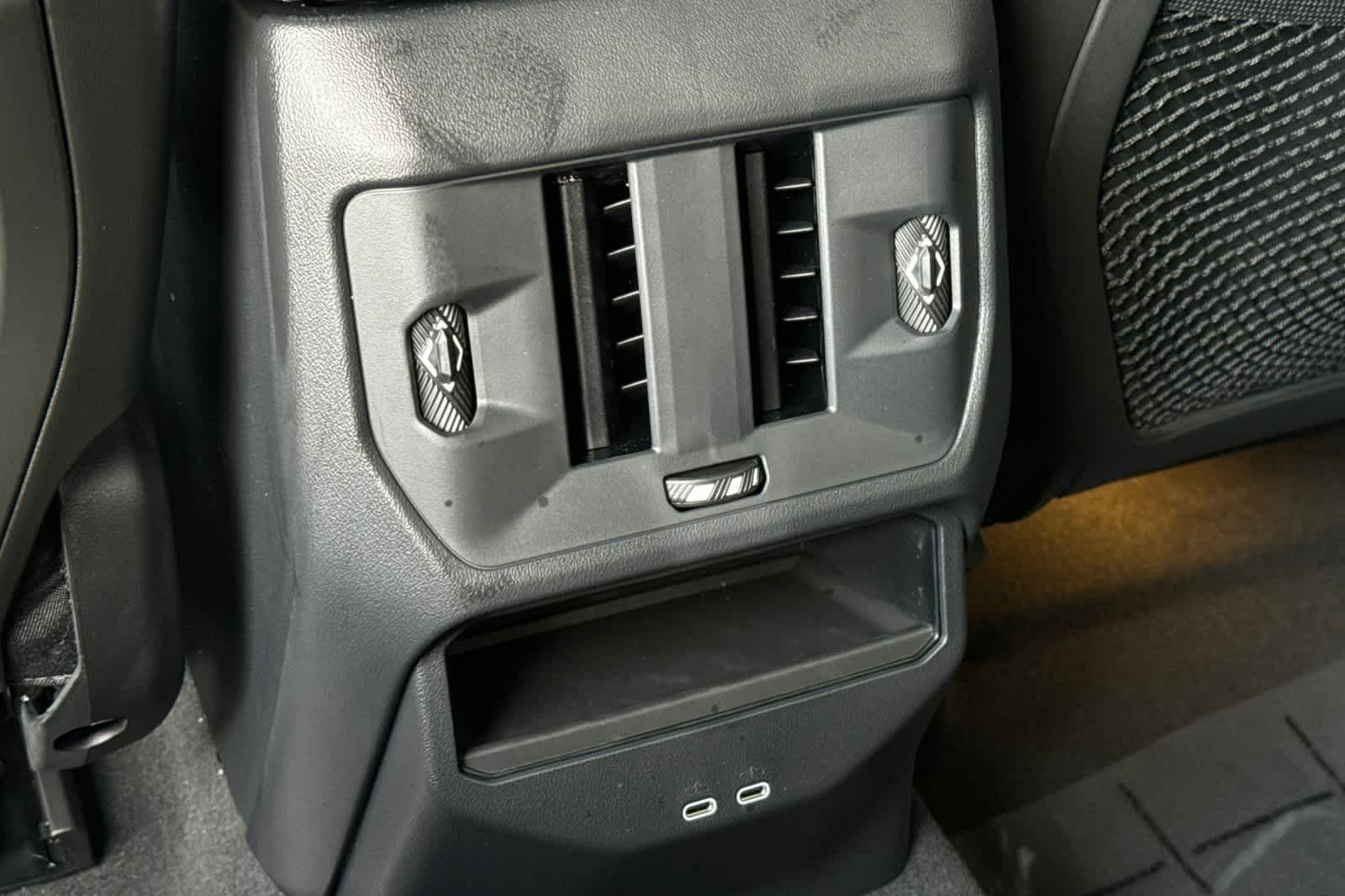 Thumbnail: 2026 BMW X3 - 16