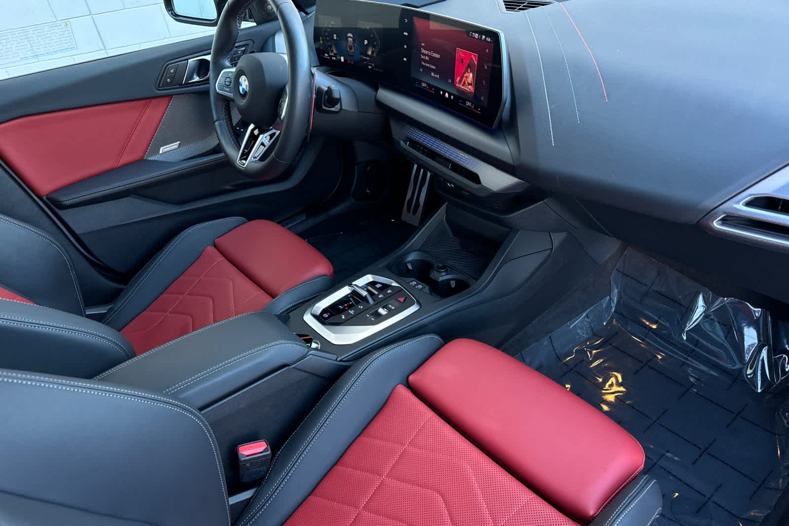 Thumbnail: 2025 BMW 2 Series - 16