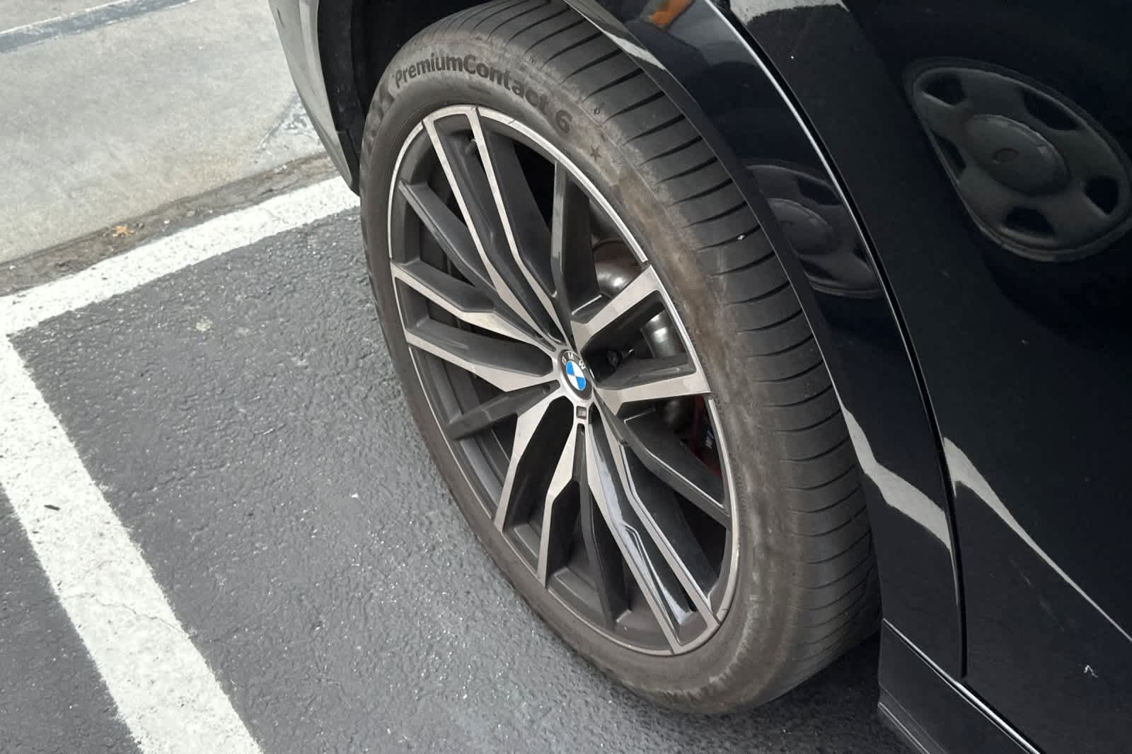 Thumbnail: 2021 BMW X6 - 13
